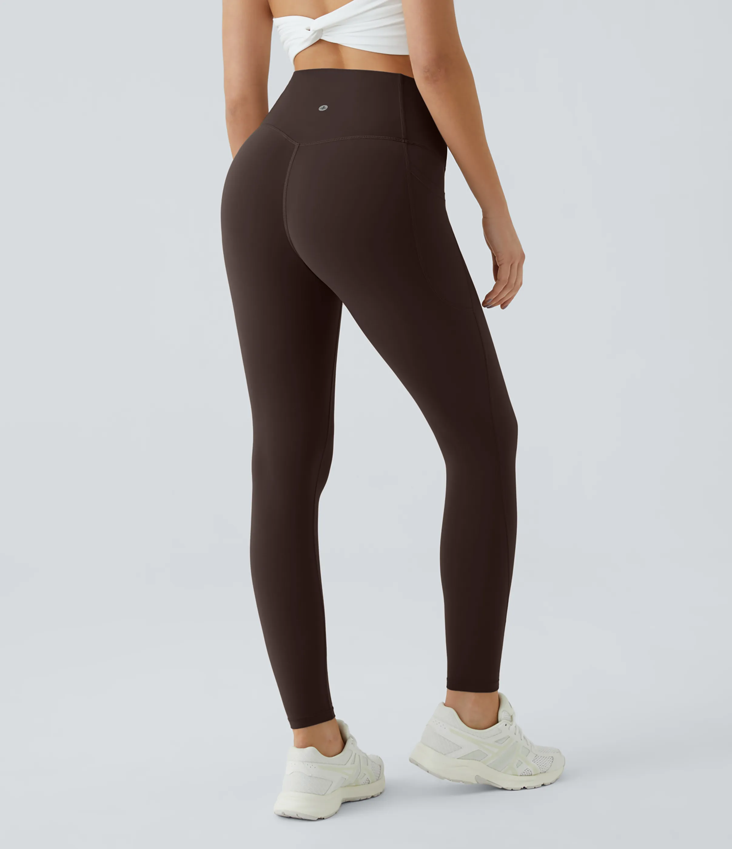 Halara Leggings SoCinched UltraSculpt entrenamiento control abdomen bolsillo lateral tiro alto - Hot Fudge - M(7/8) sold by Halara product image thumbnail 3