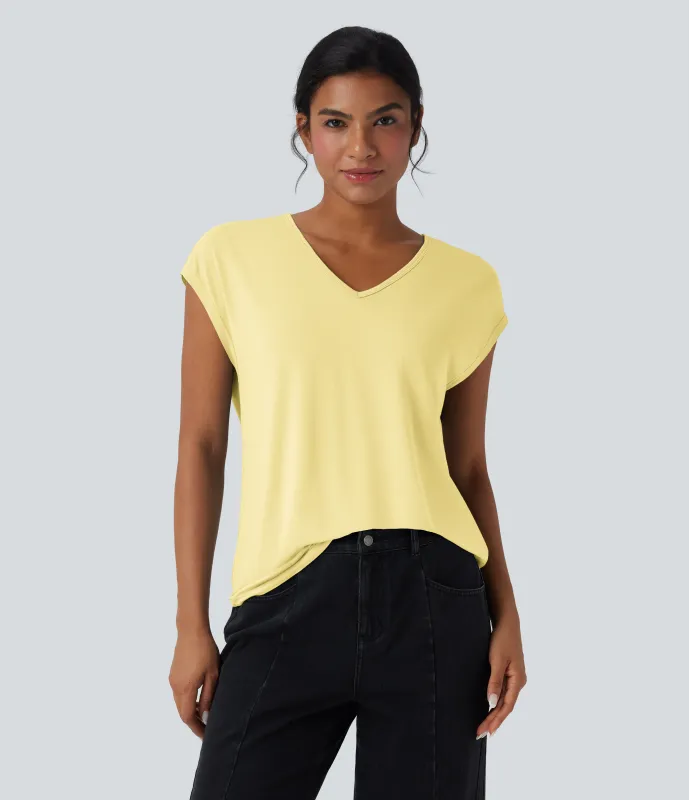 Halara Camiseta casual de manga corta con cuello en V - Tender Yellow - XS made by Halara