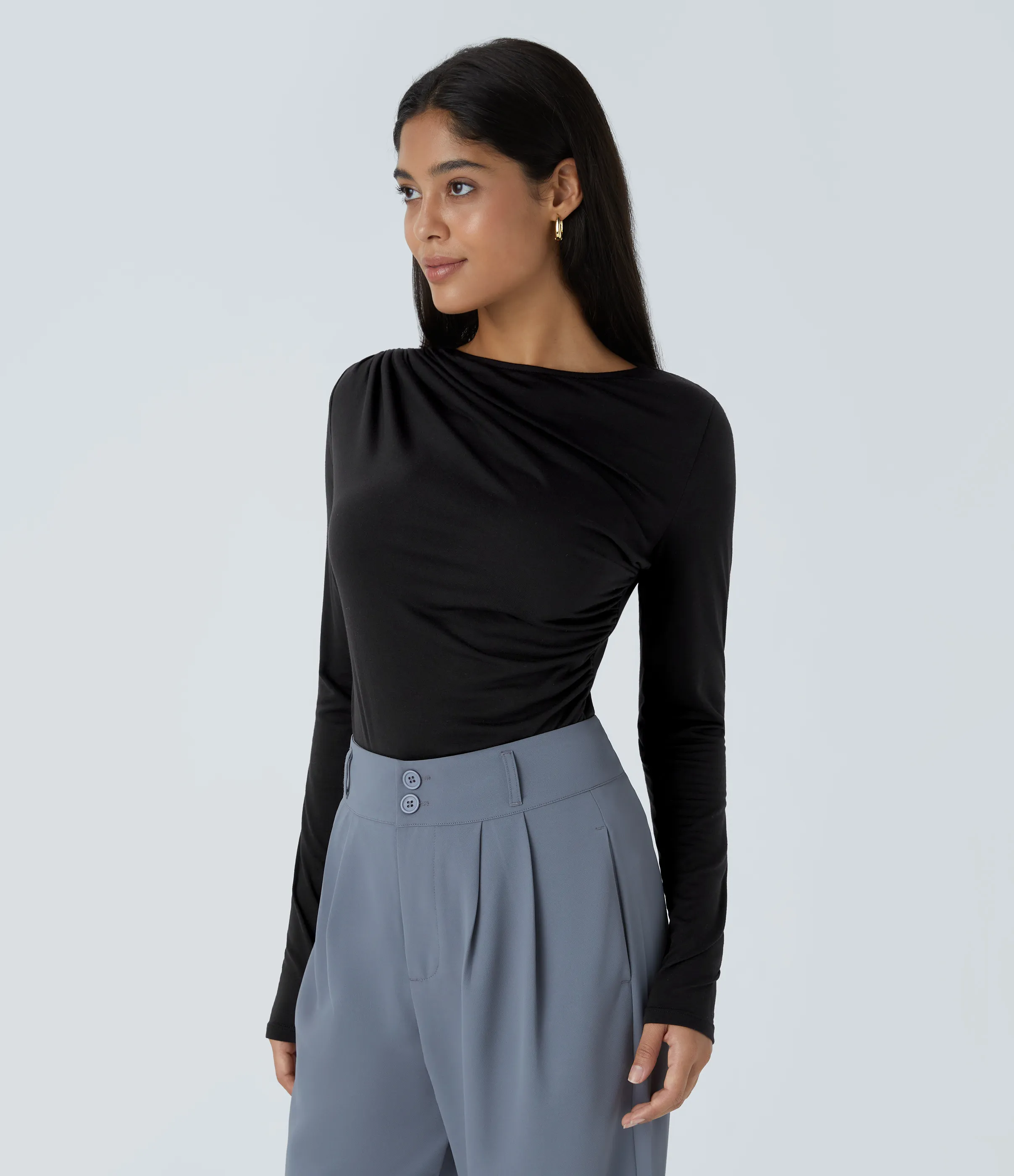 Halara Blusa oficina asimétrica manga larga fruncida - Black - XS sold by Halara product image thumbnail 4