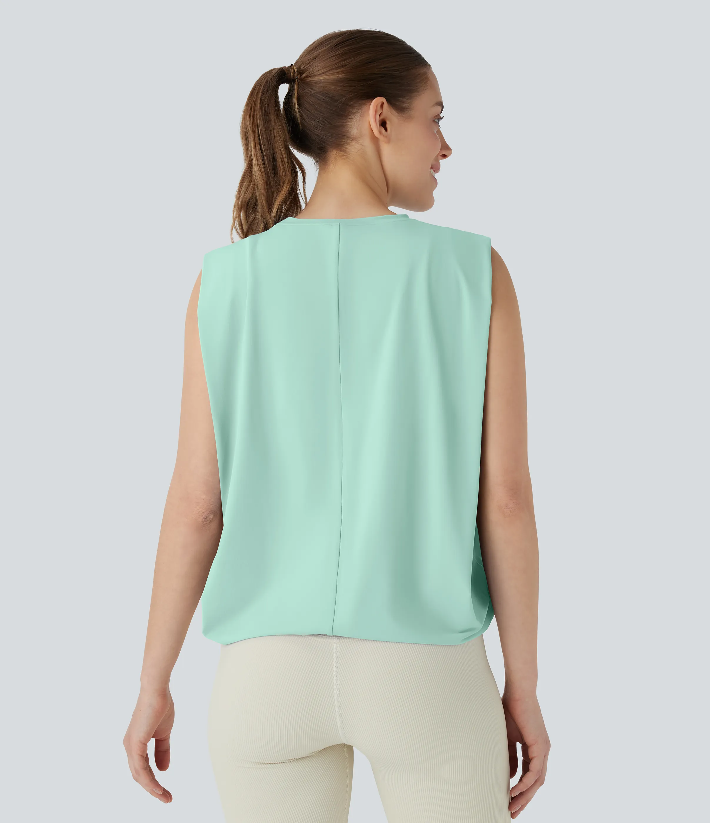 Halara Camiseta yoga cuello redondo fruncido tacto fresco - UPF 50+ - Honeydew - XL sold by Halara product image thumbnail 3
