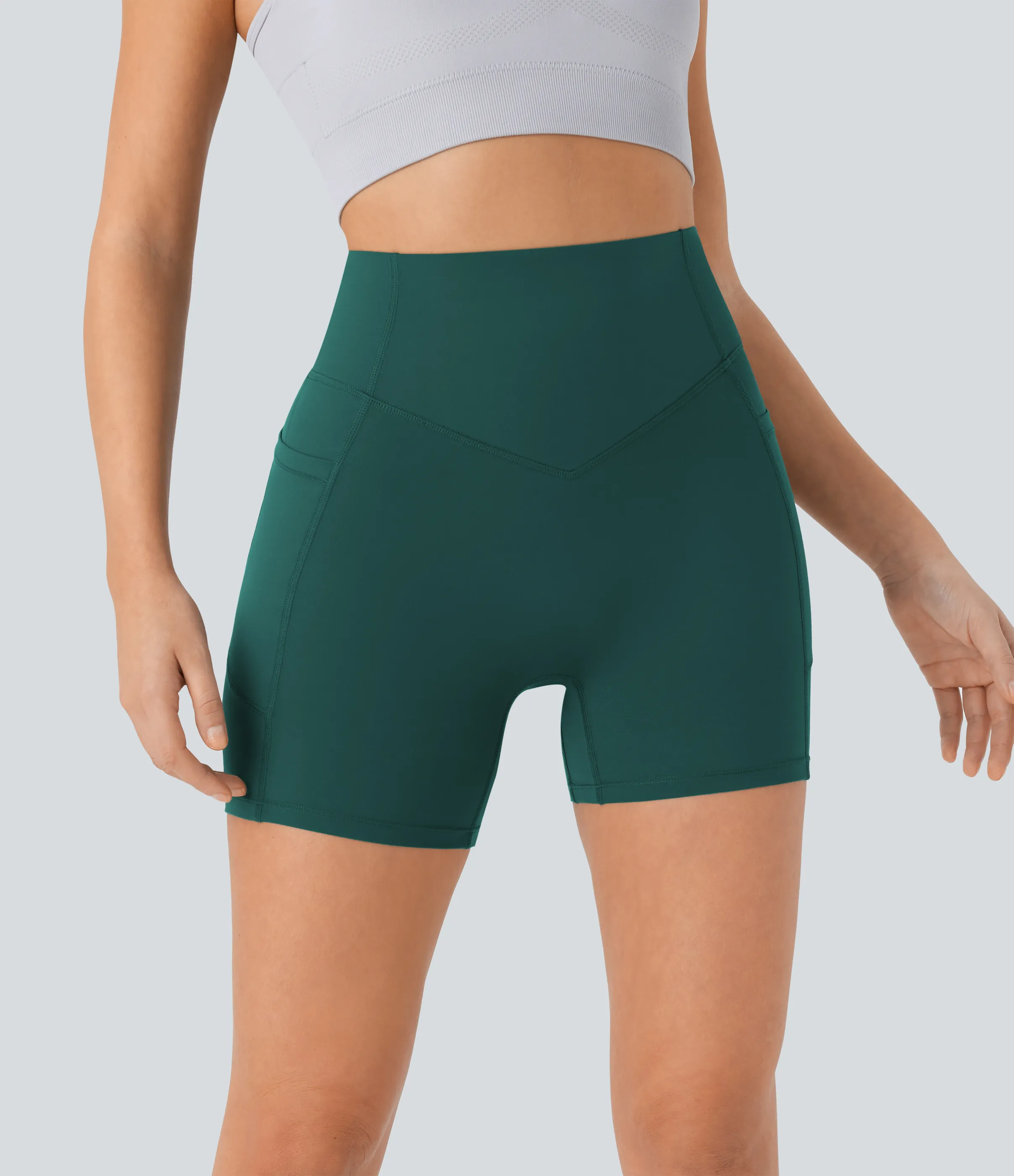 Halara Pantalón corto SoCinched UltraSculpt ciclista tiro alto realce glúteo bolsillo lateral entrenamiento 12.5cm - Forest Biome - XL sold by Halara product image thumbnail 4