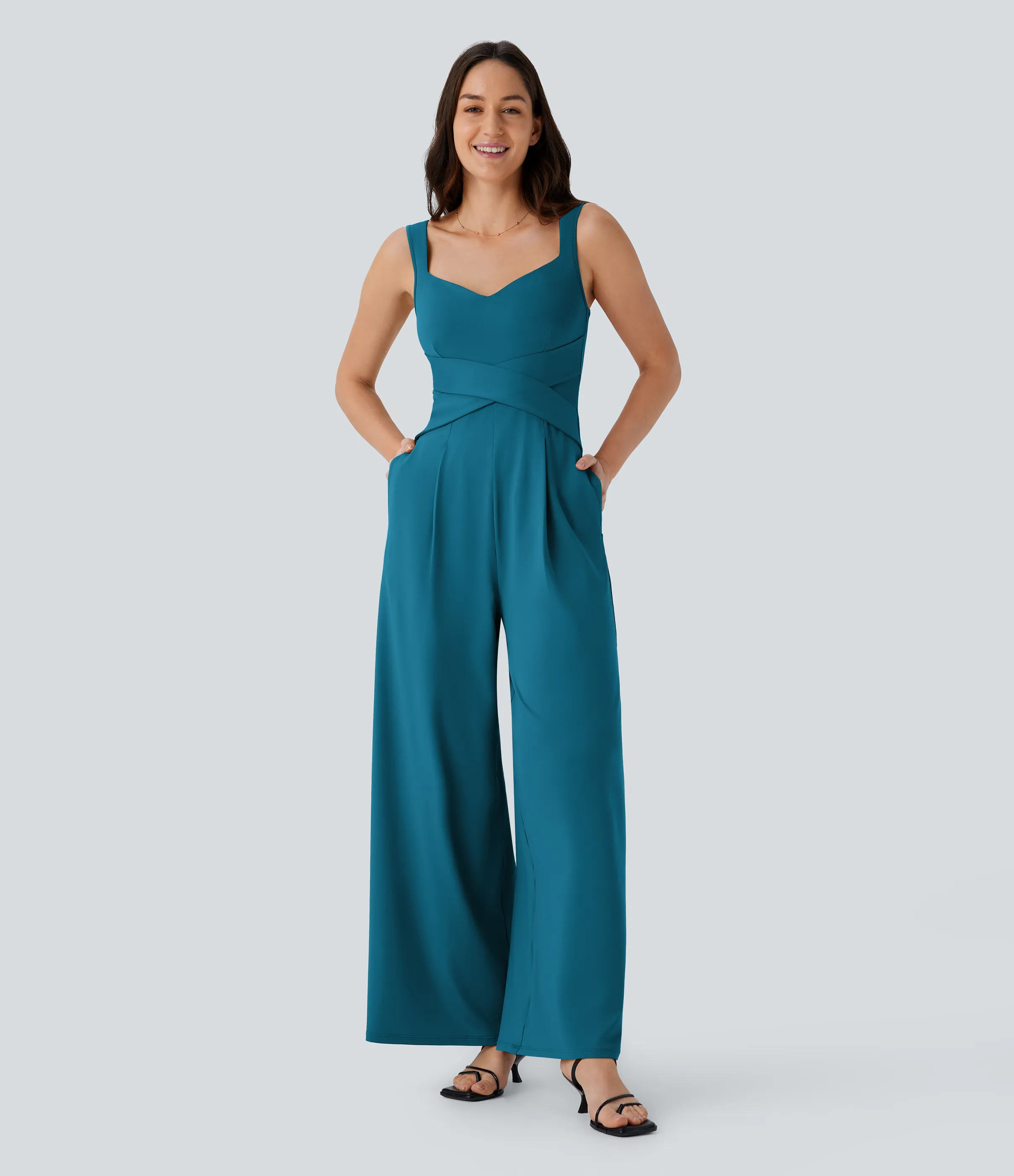 Halara Jumpsuit casual sin mangas con espalda en U y bolsillos - Crystal Teal - L(regular) sold by Halara