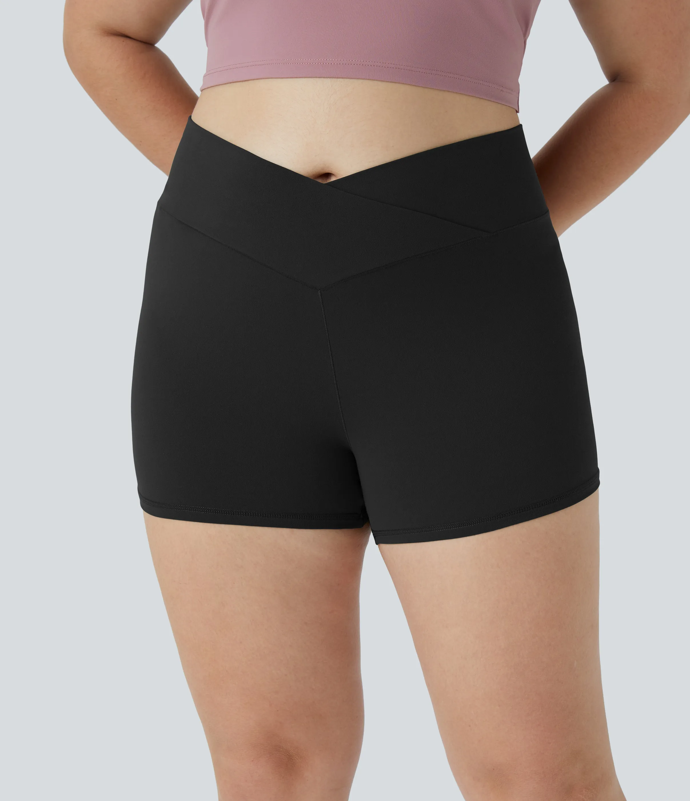 Halara Pantalón corto Softlyzero™ motociclista talla grande yoga liso cruzado tiro alto 7.5cm - UPF50+ - Black - 1X sold by Halara product image thumbnail 3