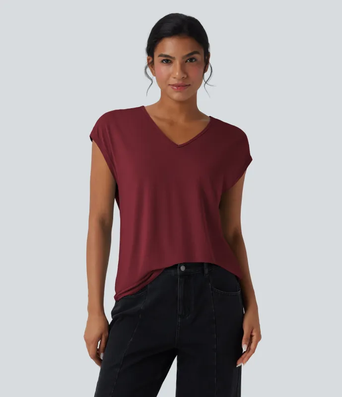 Halara Camiseta casual de manga corta con cuello en V - New Maroon - M made by Halara