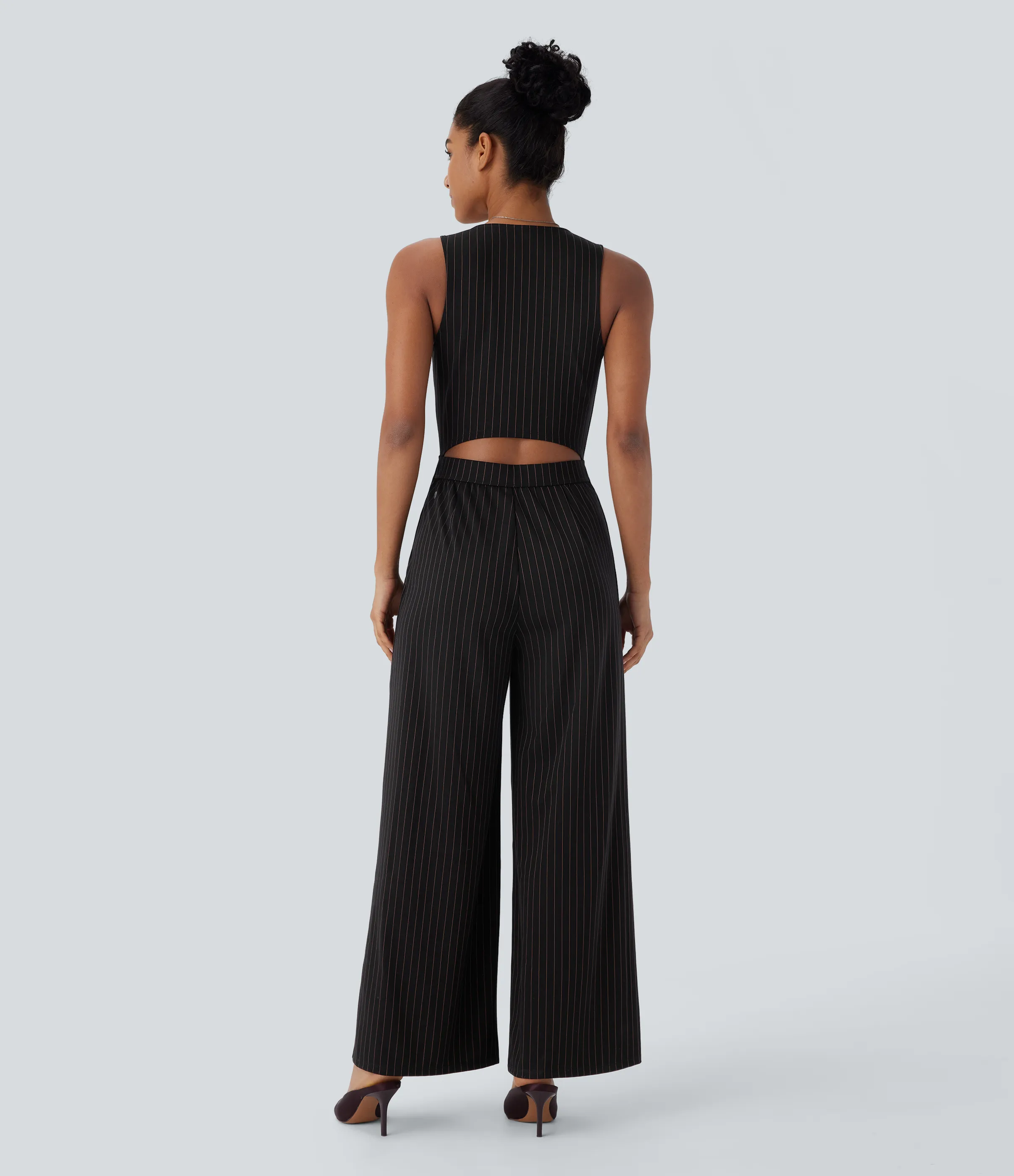 Halara Mono oficina cuello V sin mangas bolsillo delantero recortado pierna ancha rayas tacto fresco - Black Brown Black Pinstripe - L(petite) sold by Halara product image thumbnail 3