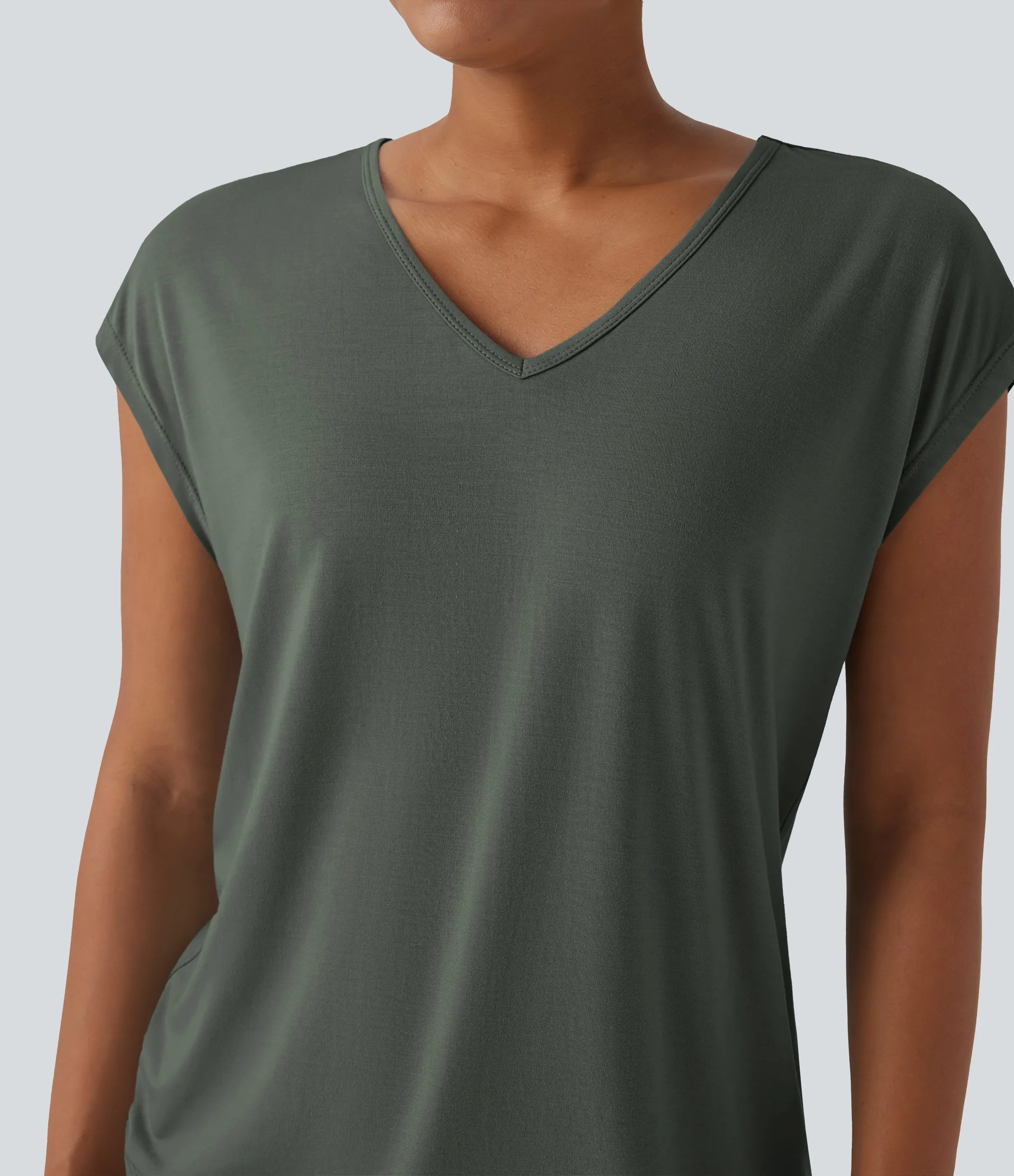 Halara Camiseta casual de manga corta con cuello en V - Lone Pine Green - XL sold by Halara product image thumbnail 5