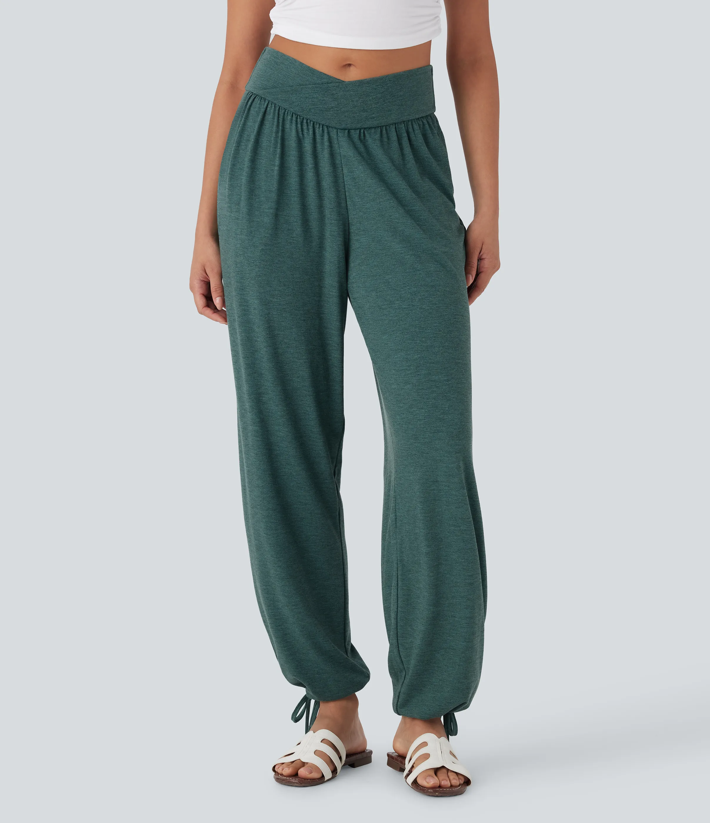 Halara Pantalón deportivo tiro alto bolsillo lateral cordón ajustable - Jade Green Floral Yarn - XL(regular) sold by Halara product image thumbnail 2
