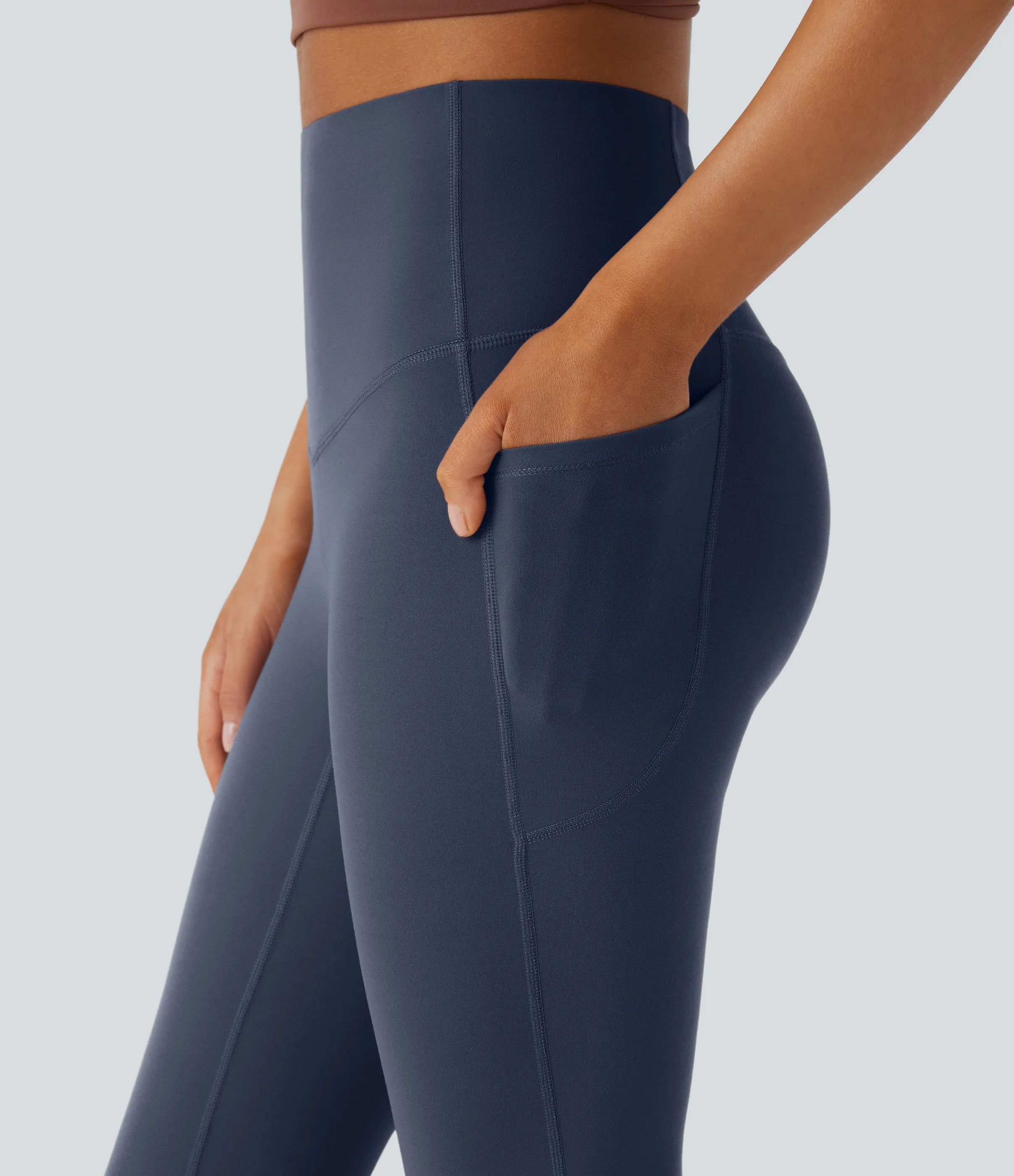 Halara Leggings SoCinched UltraSculpt yoga Bootcut tiro alto control abdomen bolsillo lateral moldeador - Mood Indigo - XS(ultratall) sold by Halara product image thumbnail 5