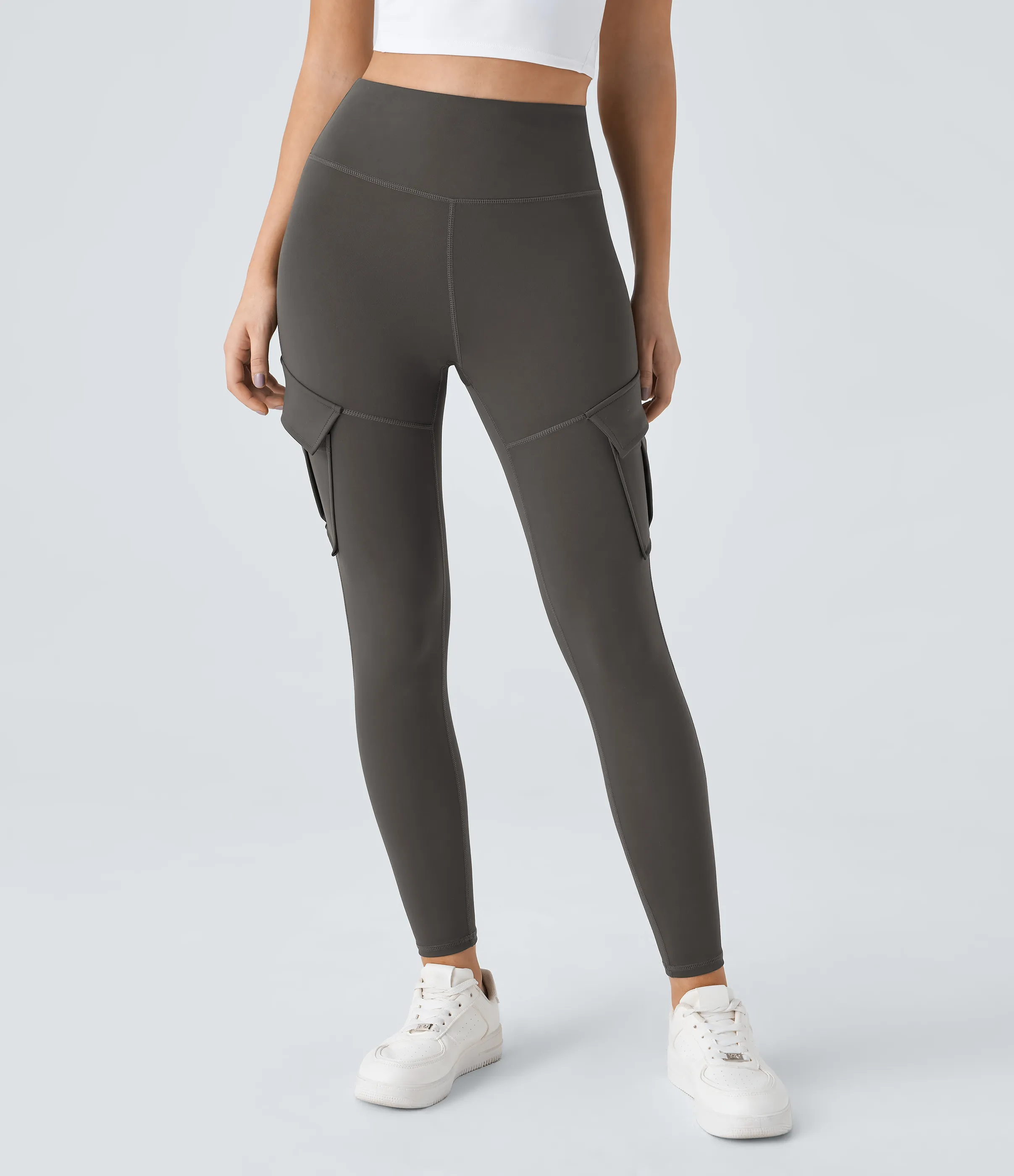 Halara Leggings yoga ajustado bolsillo cargo tiro alto - Deep Red Grey - M(full_length) sold by Halara product image thumbnail 3