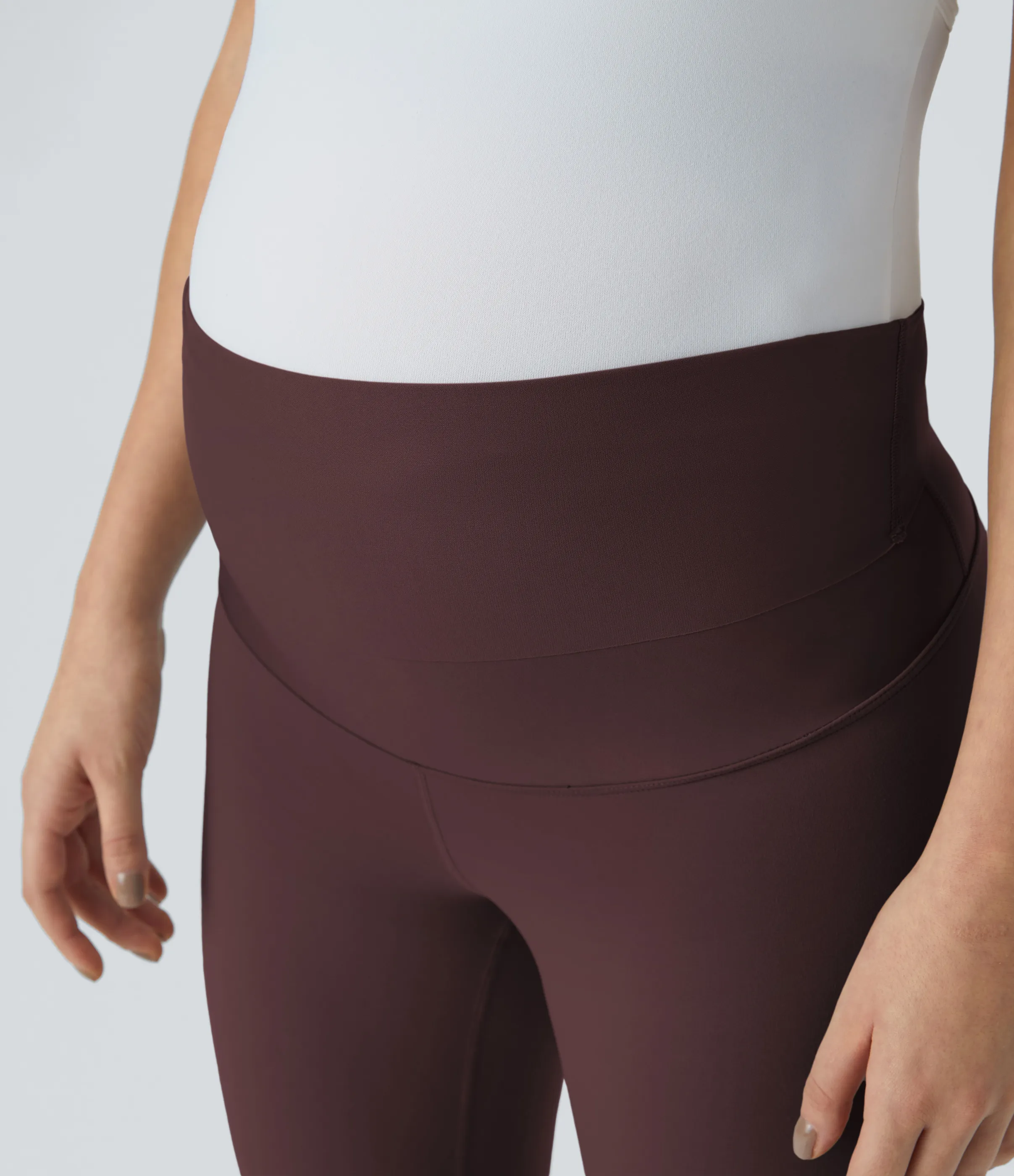 Halara Leggings premamá Softlyzero™ yoga tiro superalto 7/8 pulgada-UPF50+ - Red Mahogany - M(7/8) sold by Halara product image thumbnail 5