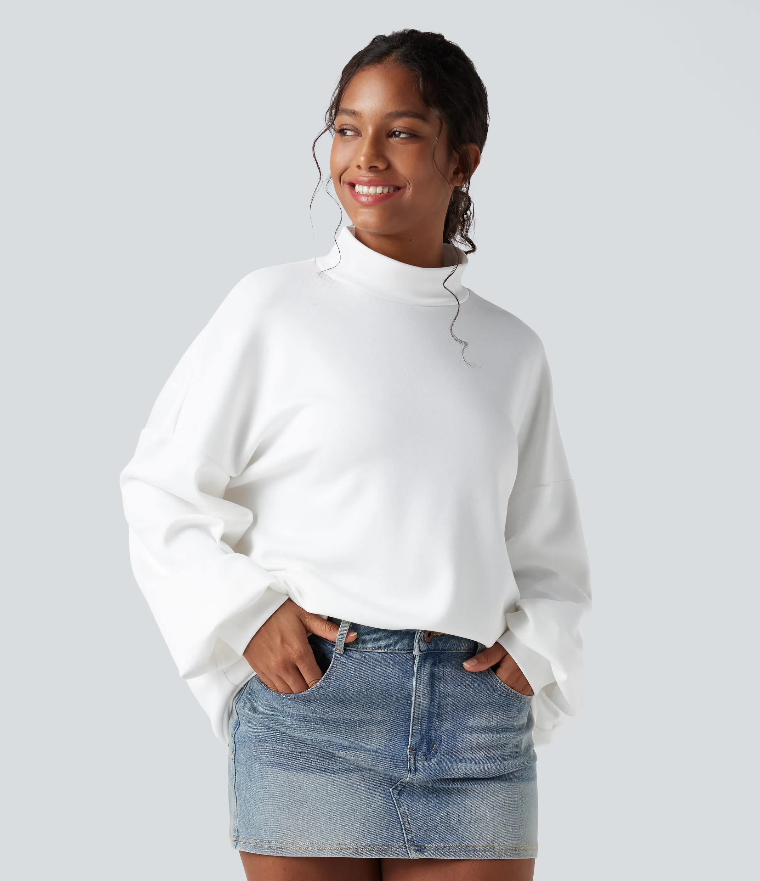 Halara Sudadera casual holgada de cuello alto con bolsillos - White - XS sold by Halara product image thumbnail 2