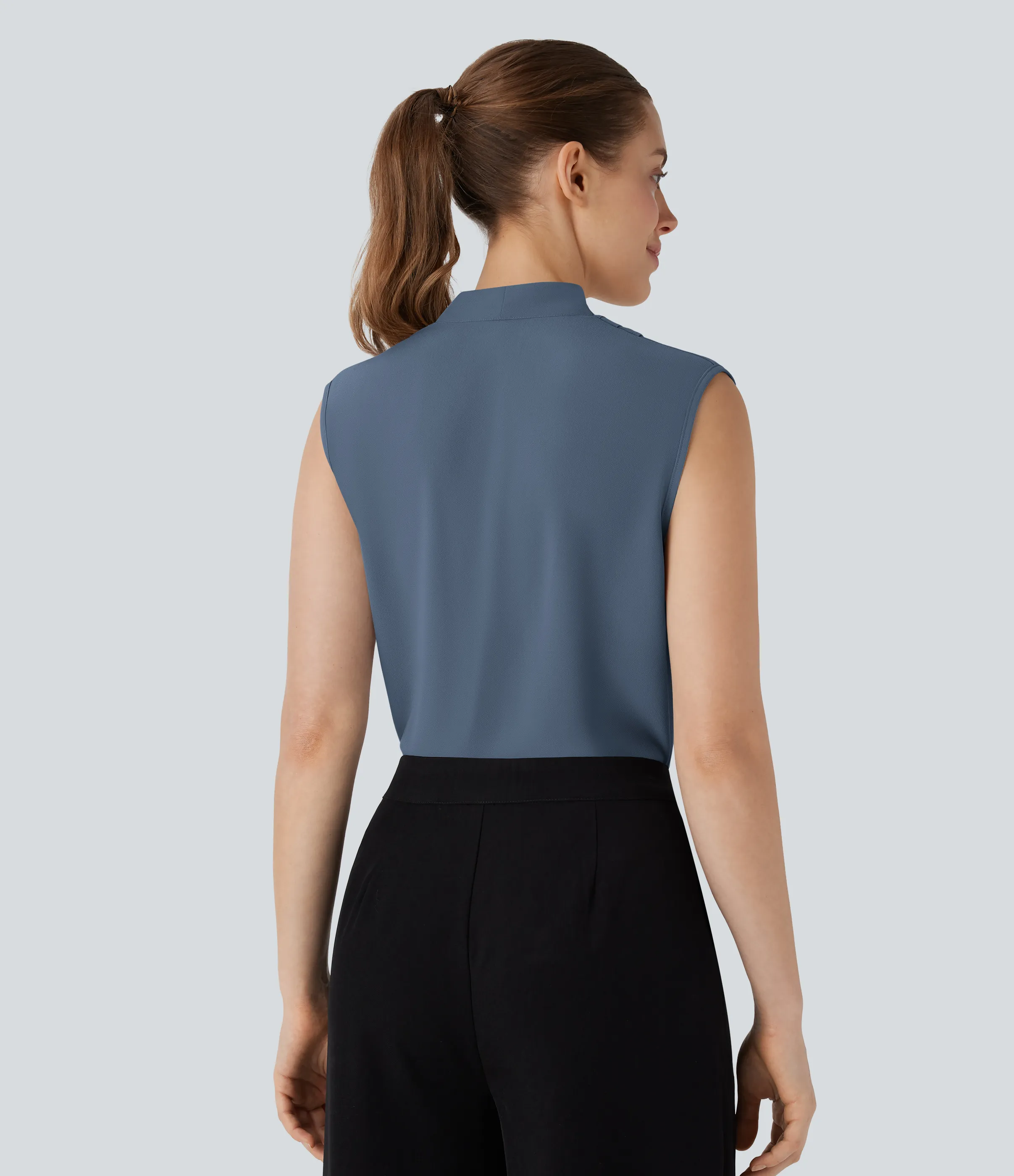 Halara Blusa oficina sin mangas cuello V - Bering Sea - XS sold by Halara product image thumbnail 3