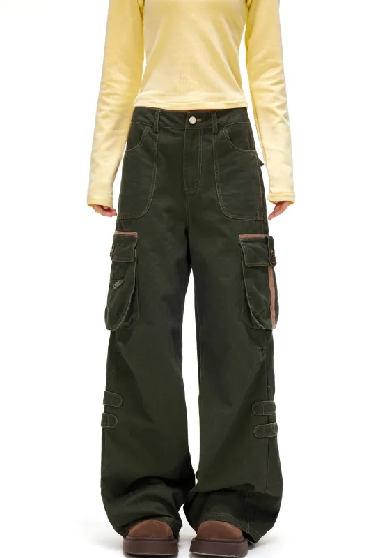 レトロアーミーカーゴパンツ sold by Belchic
