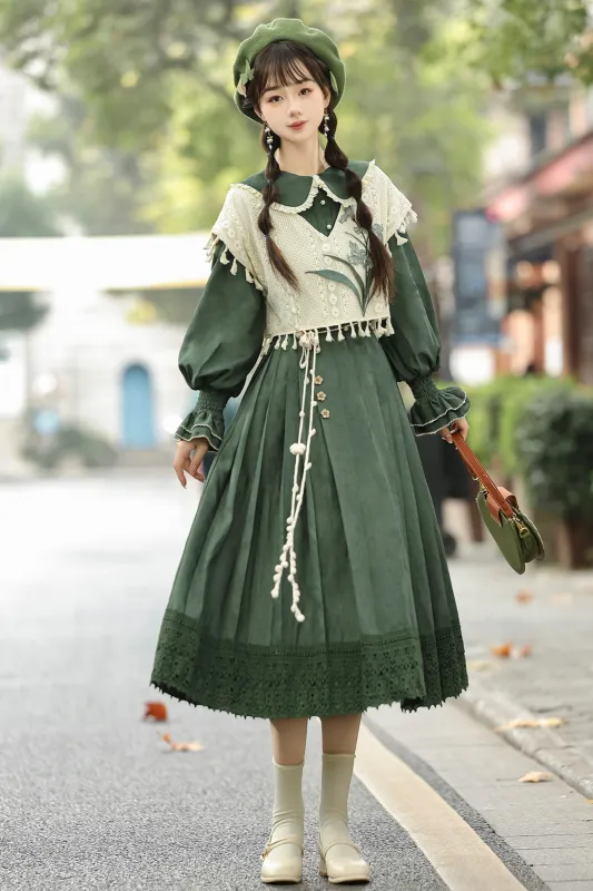 ダークグリーンレトロドレス＋ベスト sold by Belchic