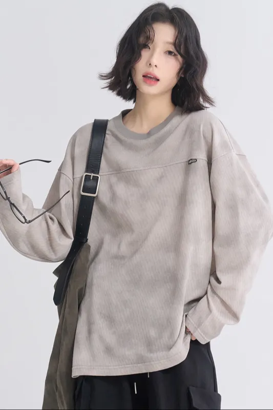 ルーズフィットロングスリーブTシャツ sold by Belchic