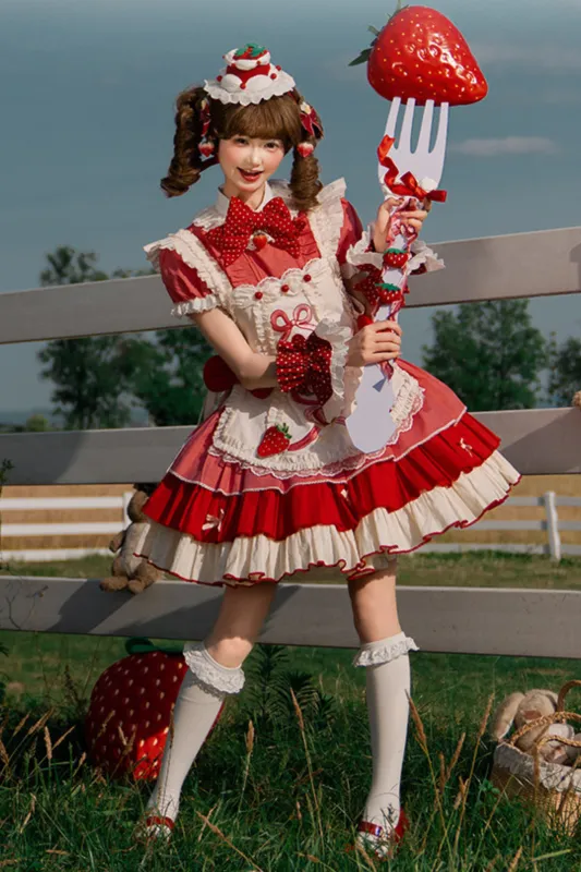 クリームローズベリーオーバースカートドレス sold by Belchic