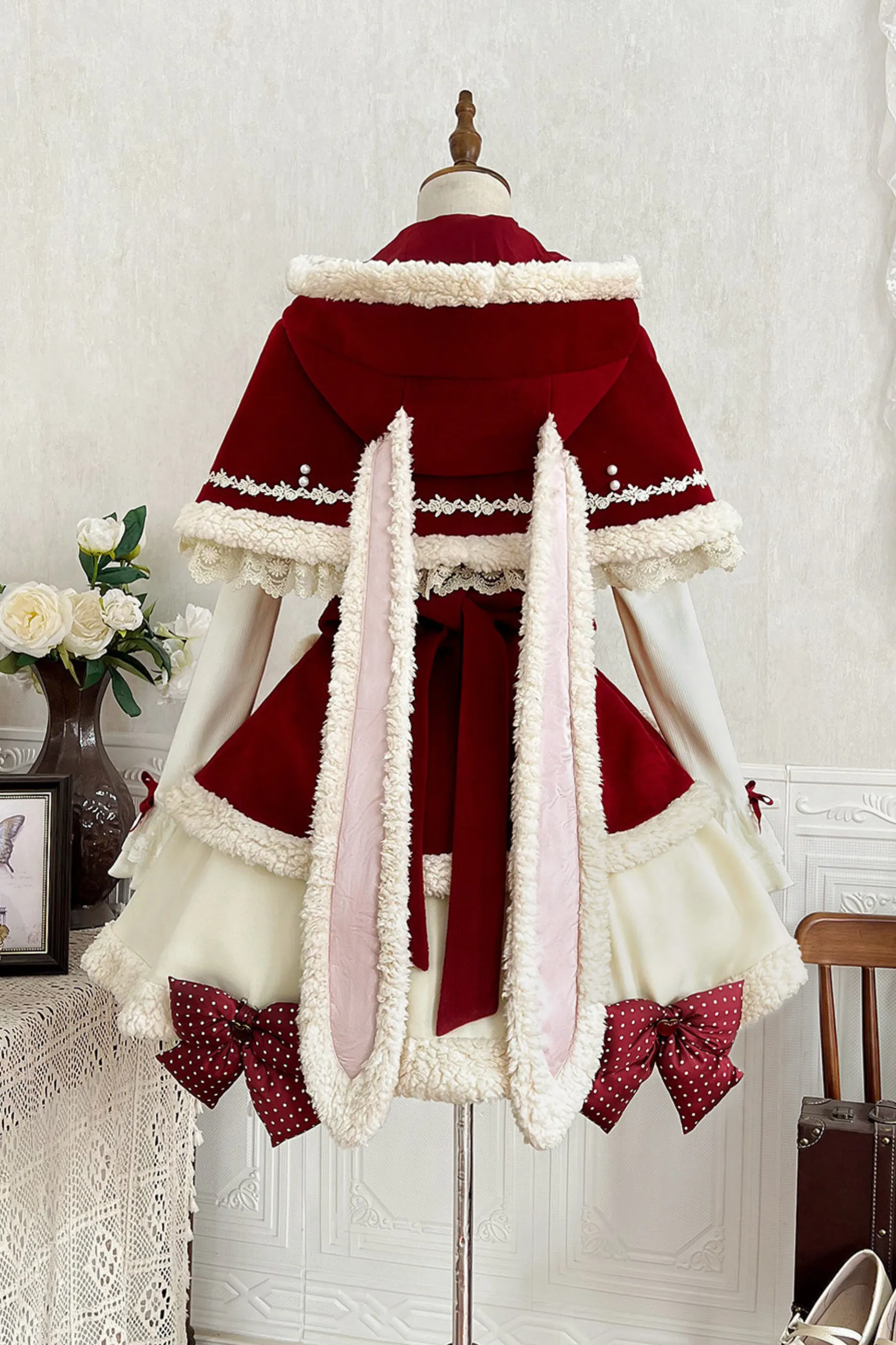 【予約商品】ラビットロリータケープ+サスペンダー+ベアデザインスカート+タートルネック sold by Belchic product image thumbnail 2