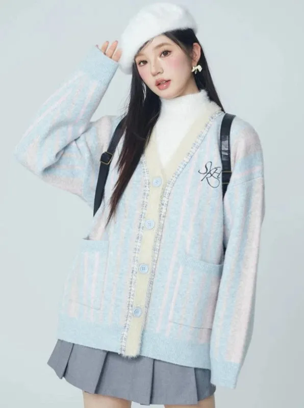 カラフルロゴルーズカーディガン sold by Belchic