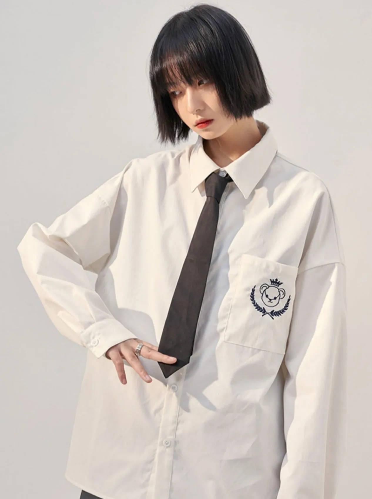 カレッジスタイルクマネクタイシャツ sold by Belchic product image thumbnail 3