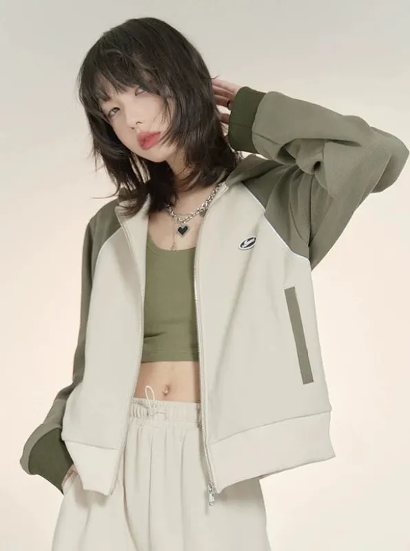 ストリートショートフーディージップジャケット sold by Belchic