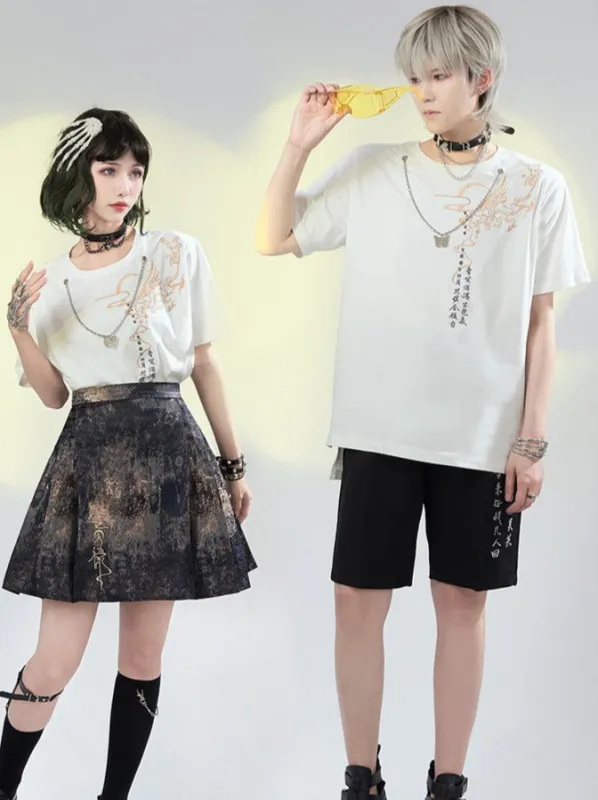 ゴールド&シルバーバタフライエンブロジェンダーレスTシャツ sold by Belchic