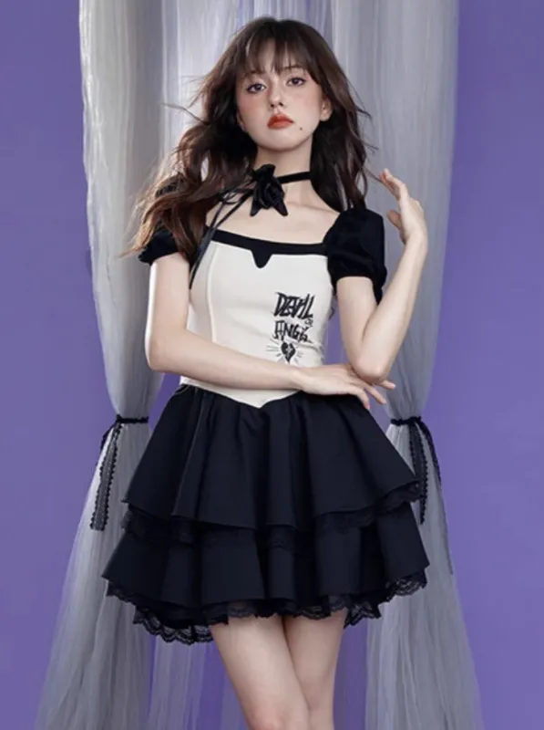 デヴィルエンジェルスクエアカラーパフスリーブティアードビスチェワンピース sold by Belchic