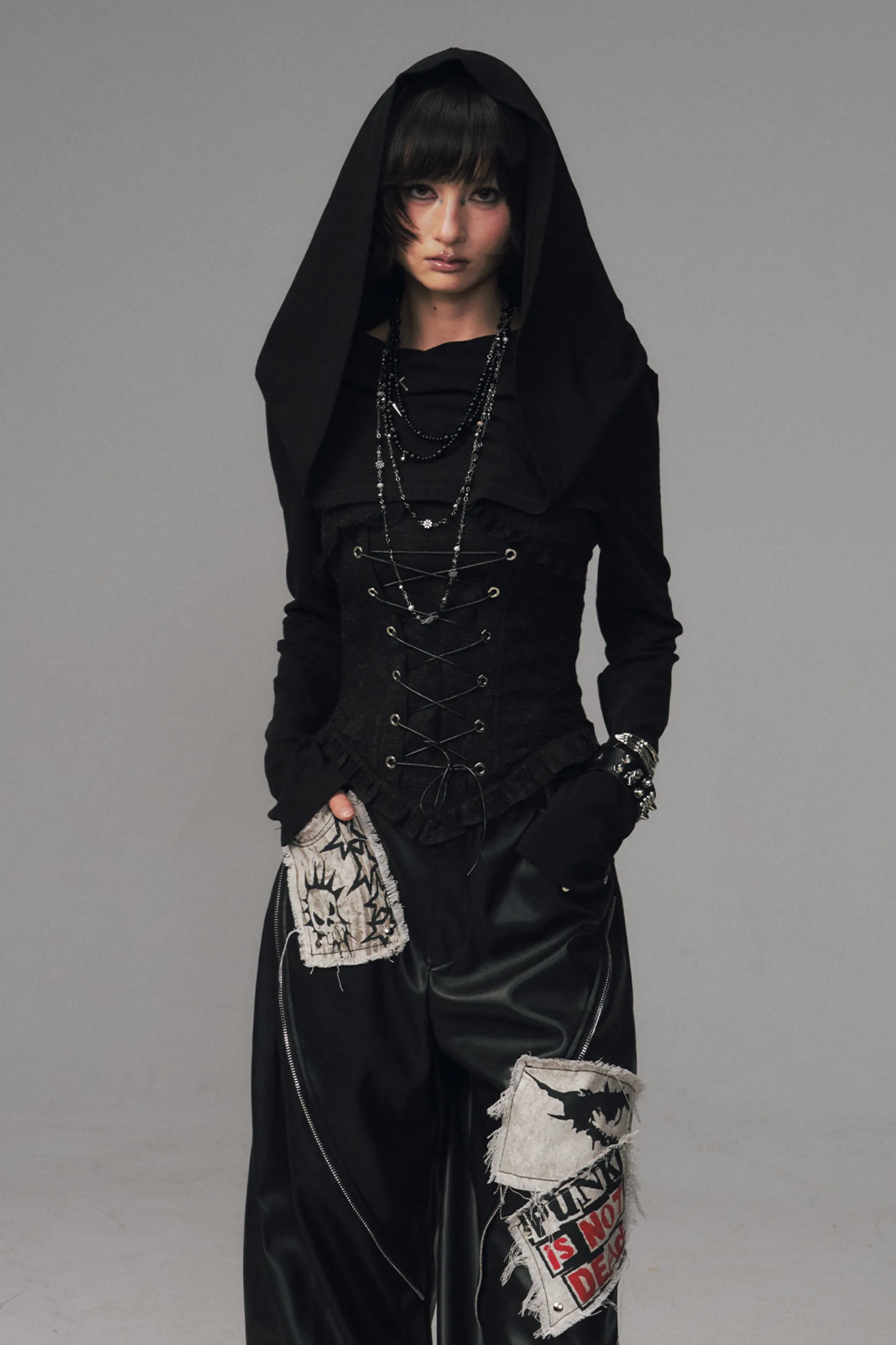 ダークスリムデザイントップス sold by Belchic product image thumbnail 4