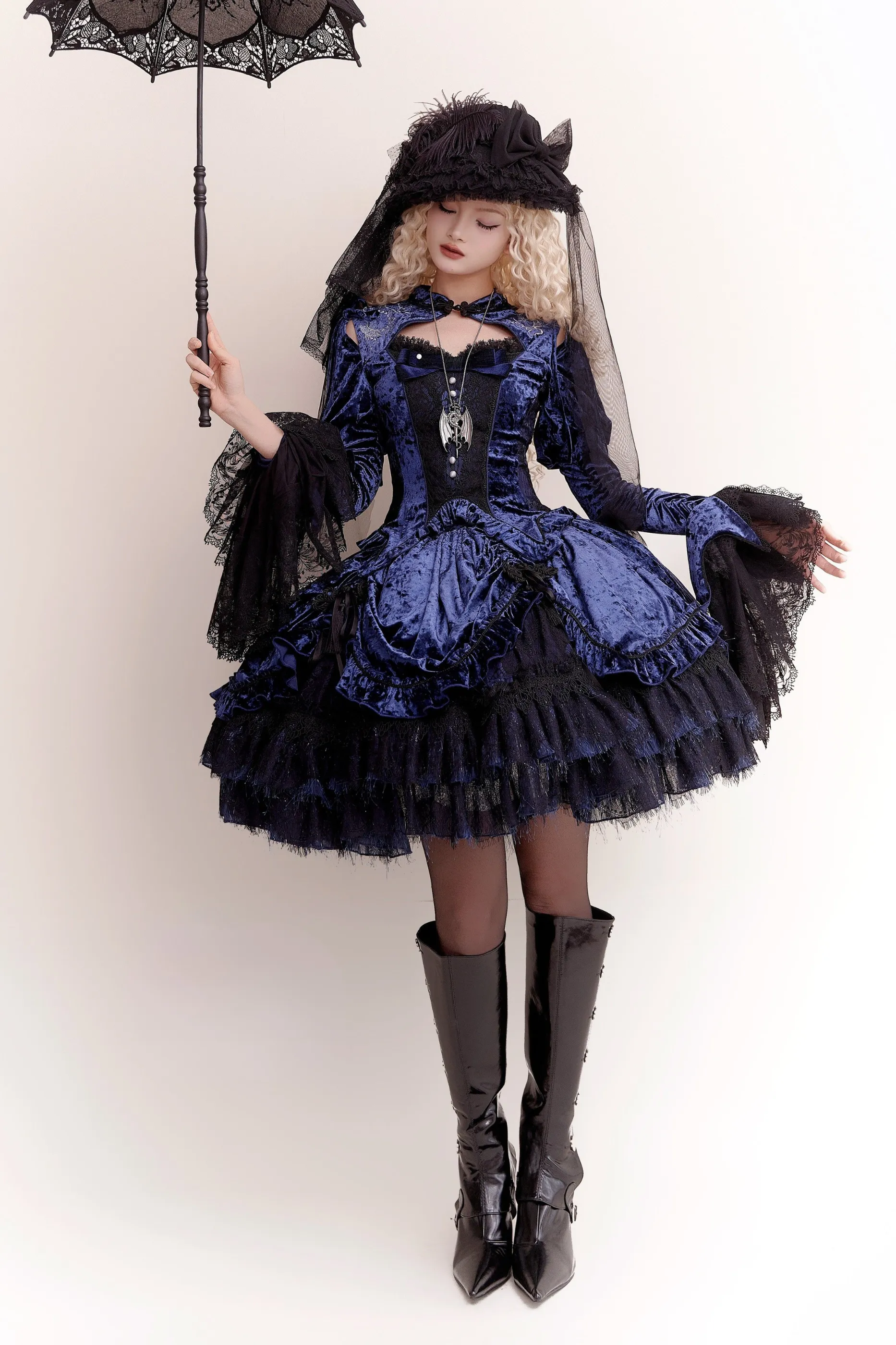 ゴシックベルベットスリーブロリータトップス+ベスト+スカート sold by Belchic product image thumbnail 5