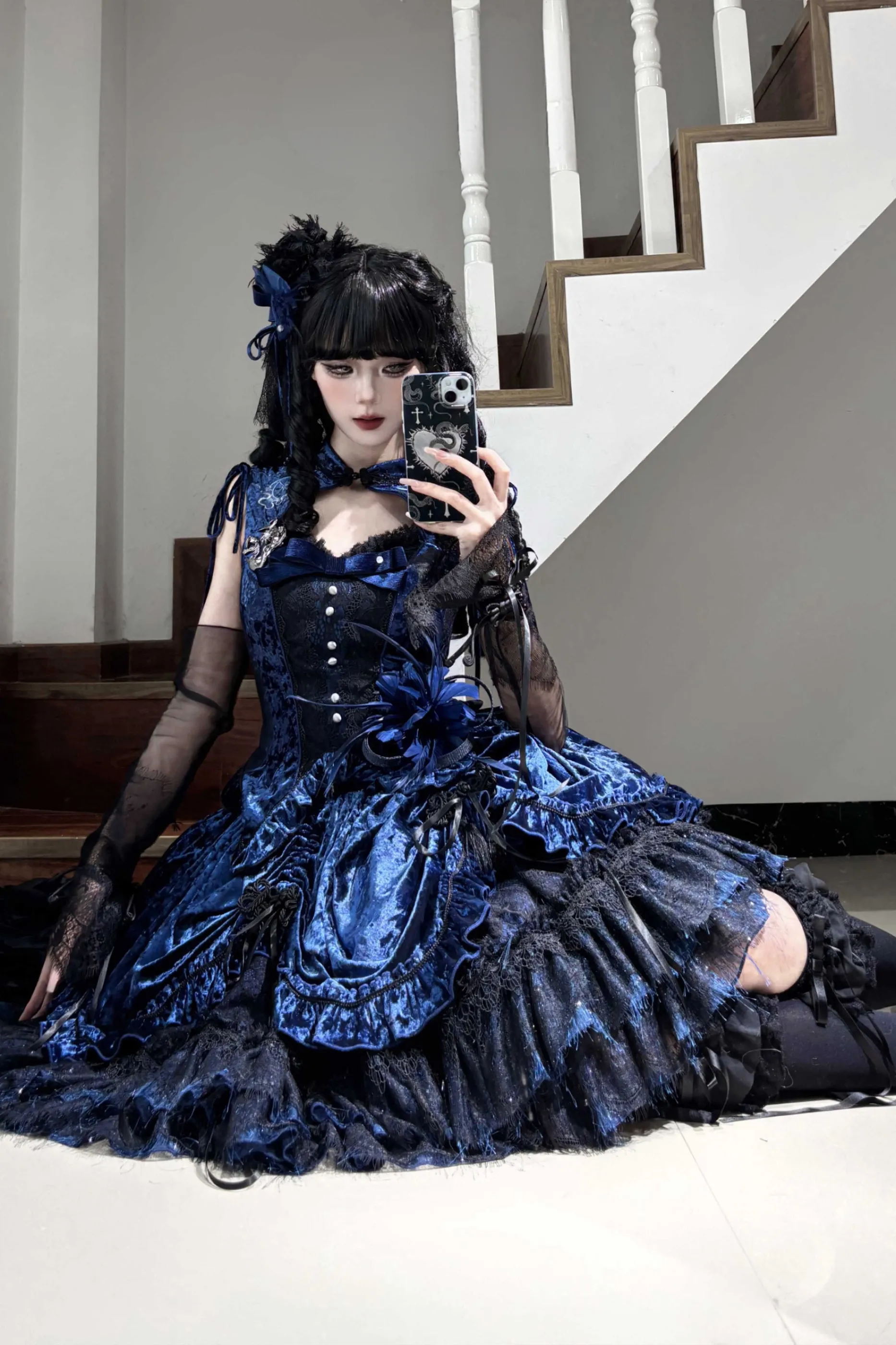 ゴシックベルベットスリーブロリータトップス+ベスト+スカート sold by Belchic product image thumbnail 2