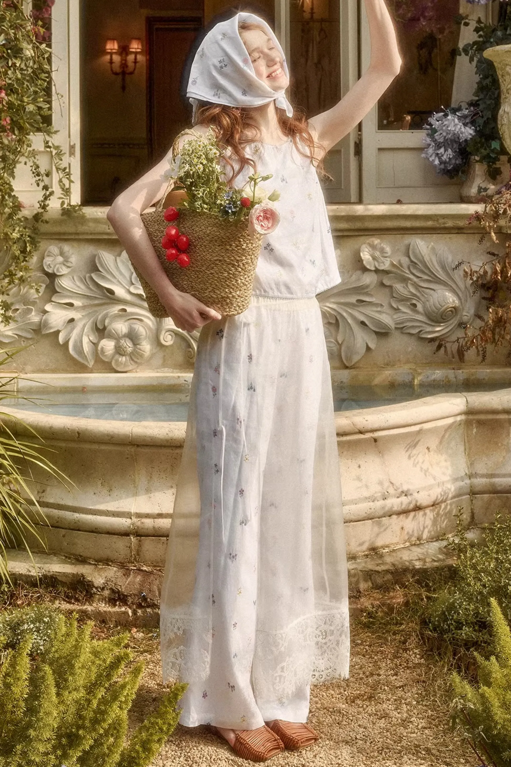 レトロフラワードレス+トップス+パンツ+カーテン+スカーフ sold by Belchic product image thumbnail 5