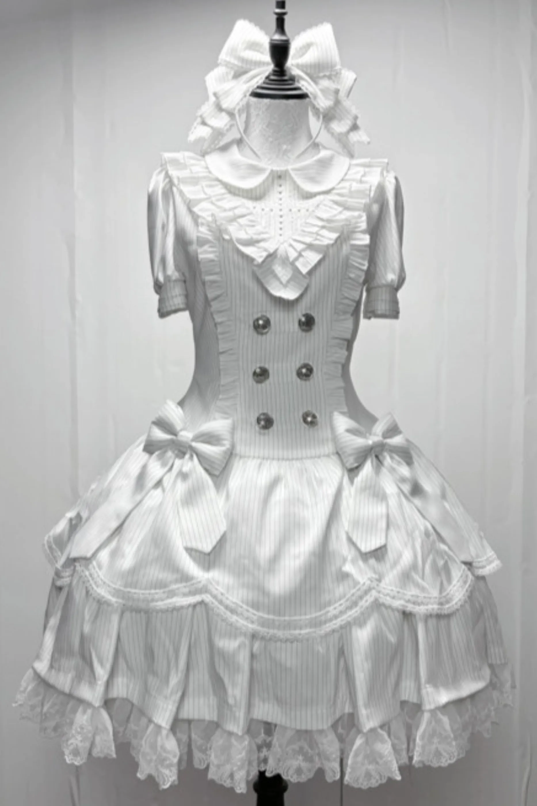 ダークゴシックドレス+スリーブ+カチューシャ sold by Belchic product image thumbnail 3