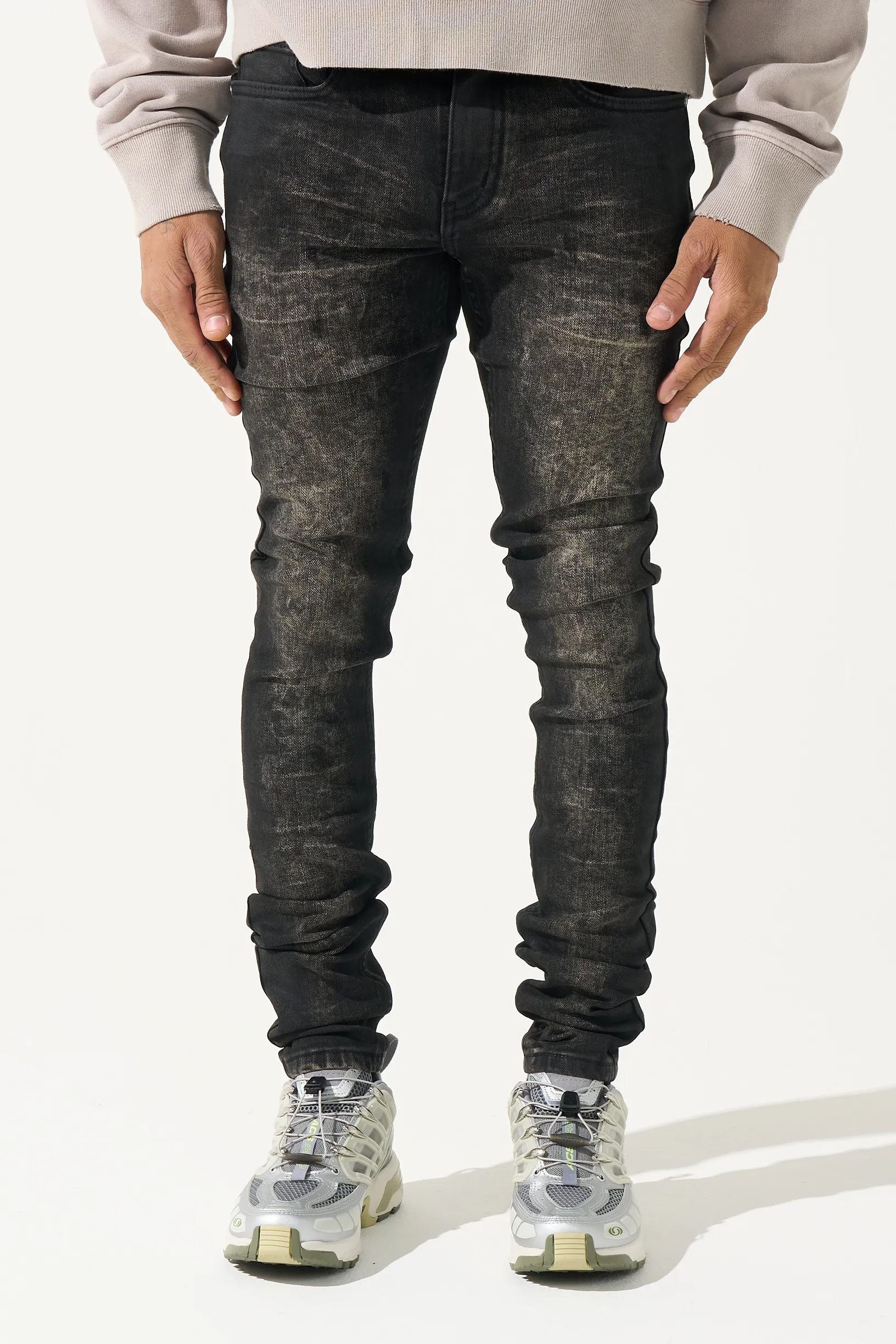 LUCIEN Jeans sold by Serenede product image thumbnail 2