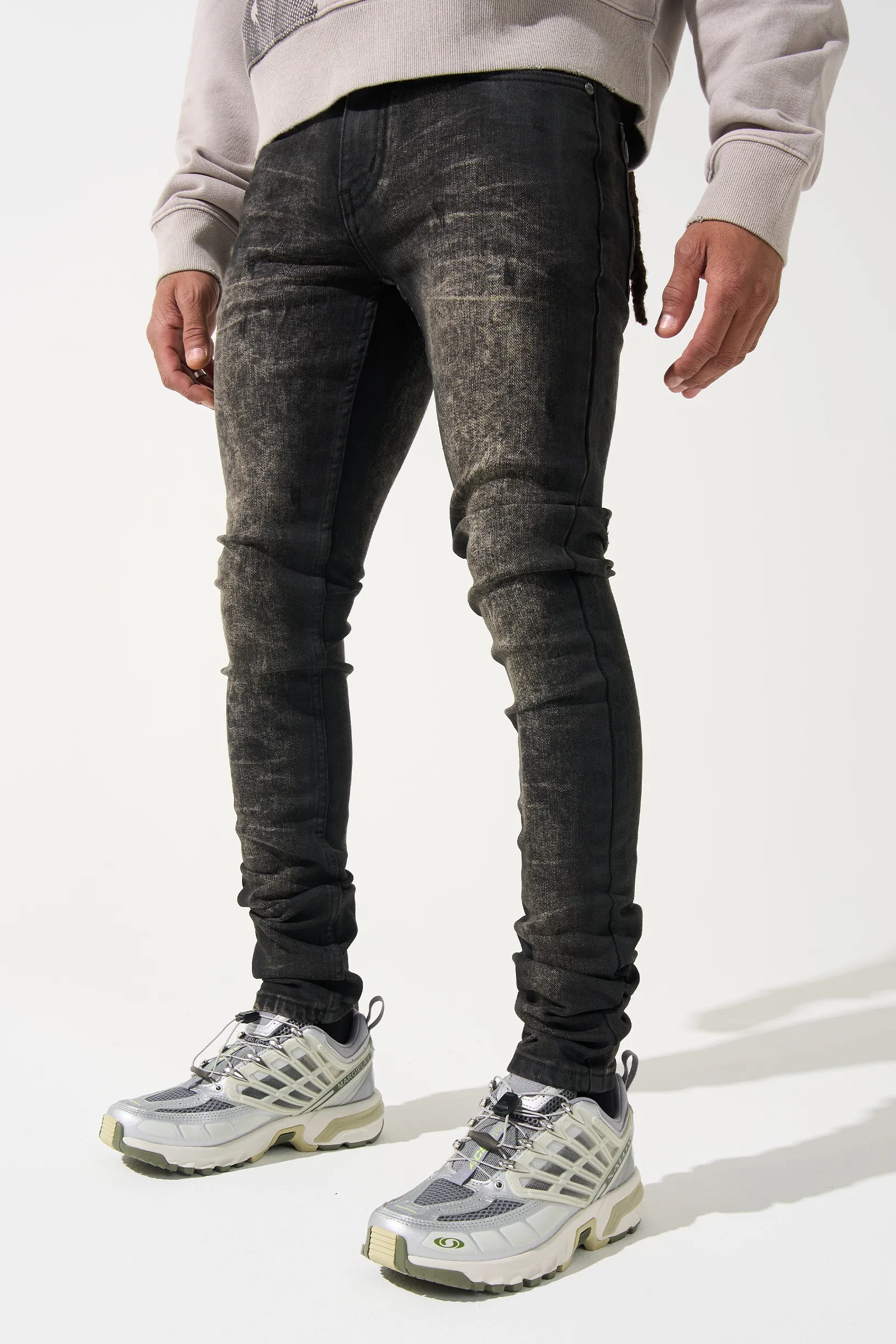 LUCIEN Jeans sold by Serenede