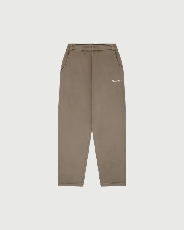 Signature Sweatpants - Sepia made by Museum of Peace and Quiet