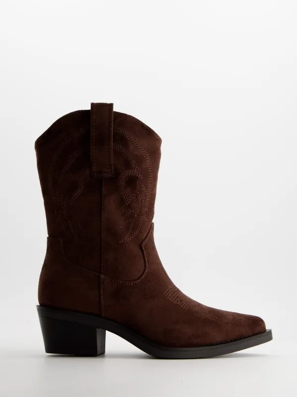 Suede-effect cowboy boots - Brooklyn sold by Ulanka