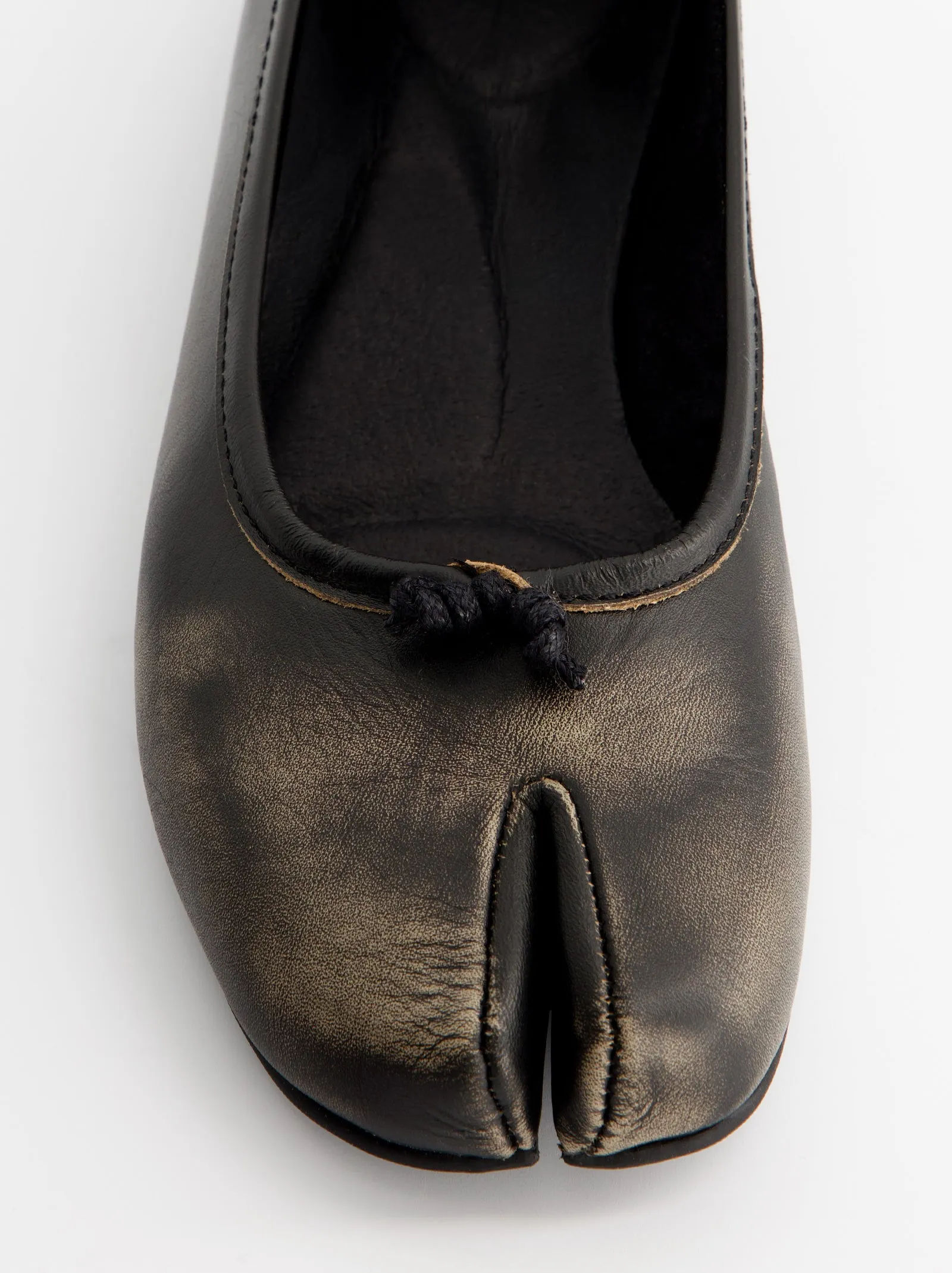 Brush-off leather tabi ballerina flats - ULK Karva sold by Ulanka product image thumbnail 3