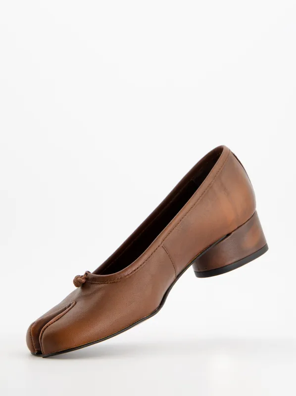 Low-heeled tabi ballerinas - ULK Kala sold by Ulanka