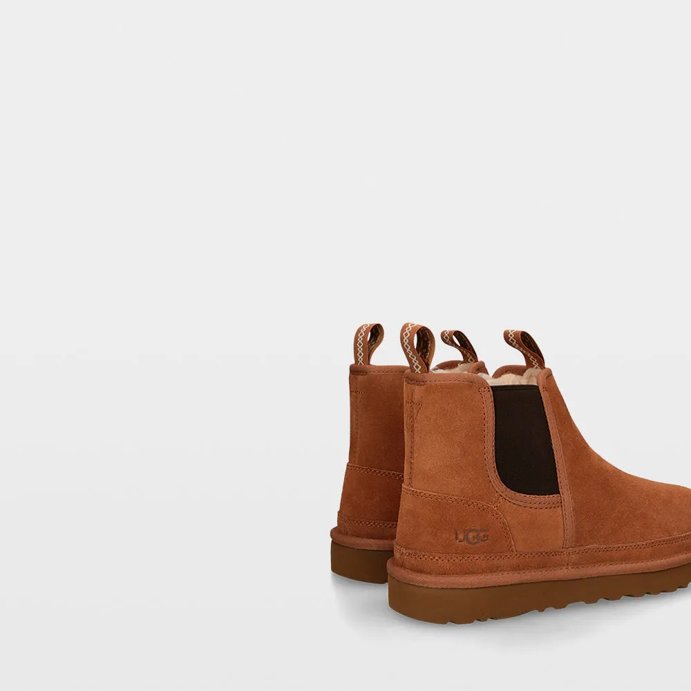 UGG Chelsea - Suede ankle boots with pull tabs sold by Ulanka product image thumbnail 4