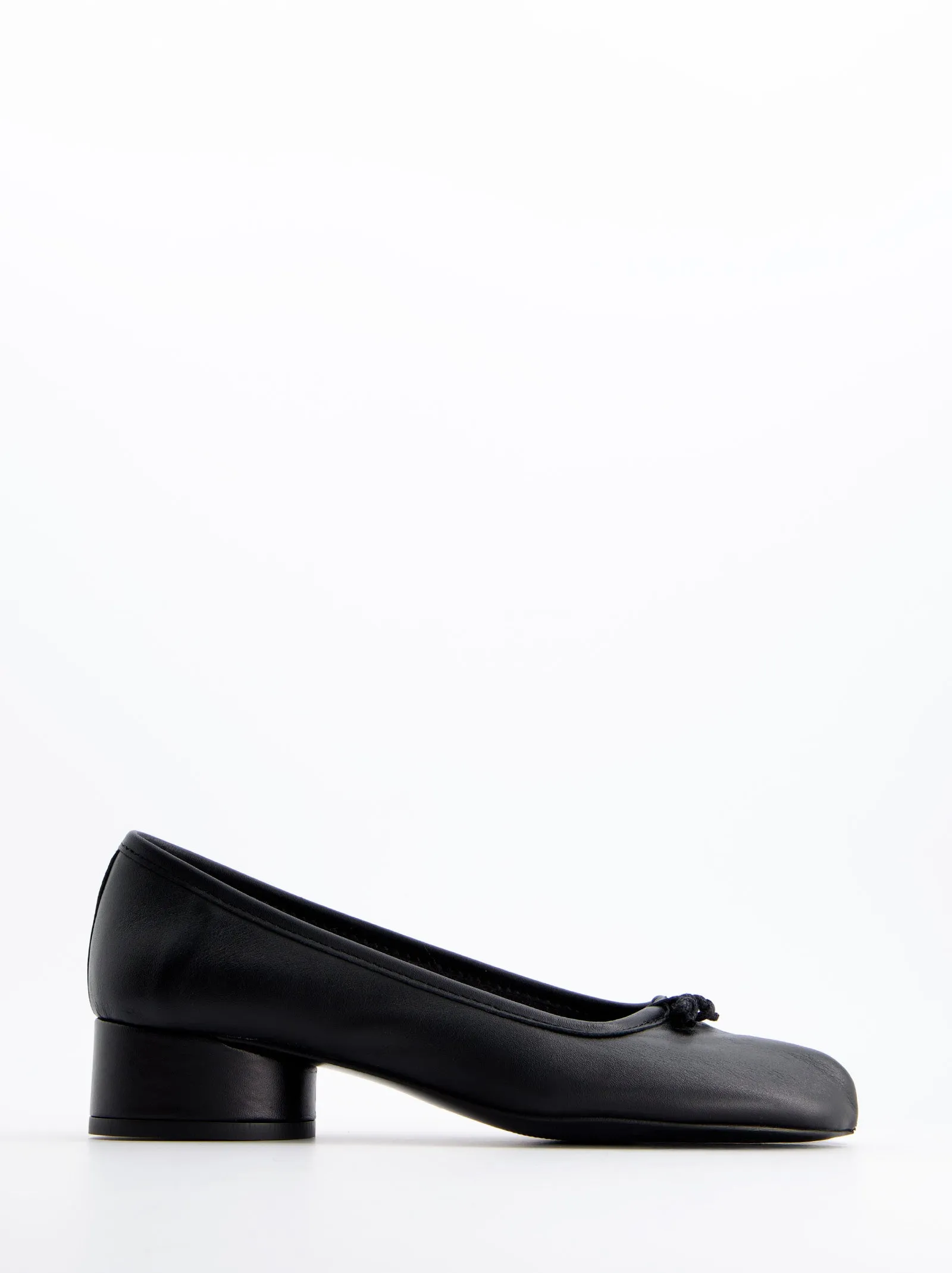 Low-heeled tabi ballet flats - Kala sold by Ulanka product image thumbnail 3