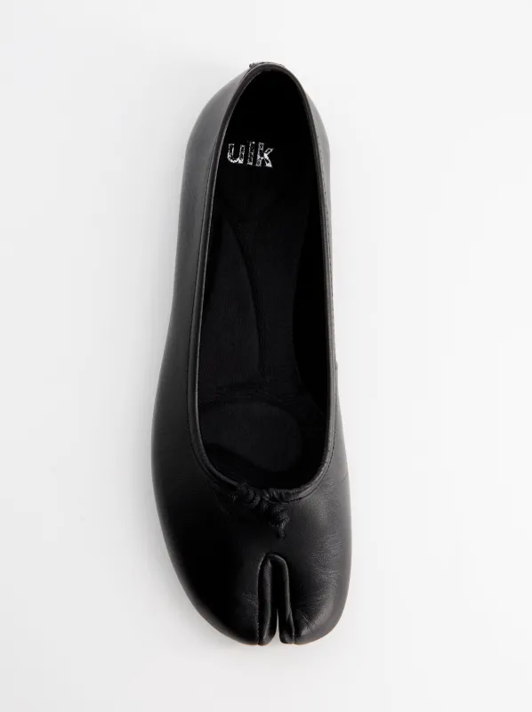 Black leather tabi ballerinas - ULK Karva sold by Ulanka