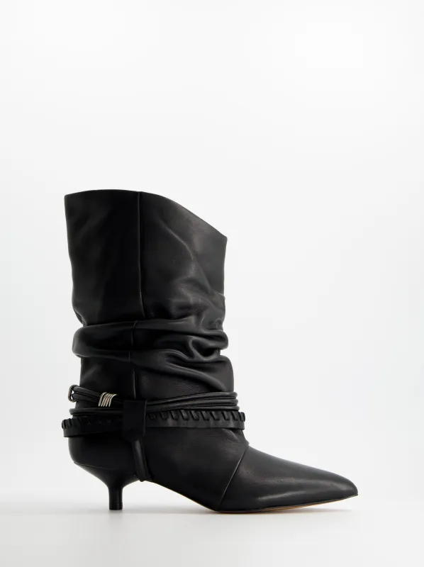 Leather ankle boot with kitten heel - ULK Irving sold by Ulanka