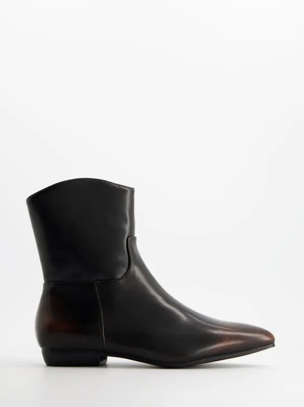 Cowboy boots - ULK Alicia sold by Ulanka