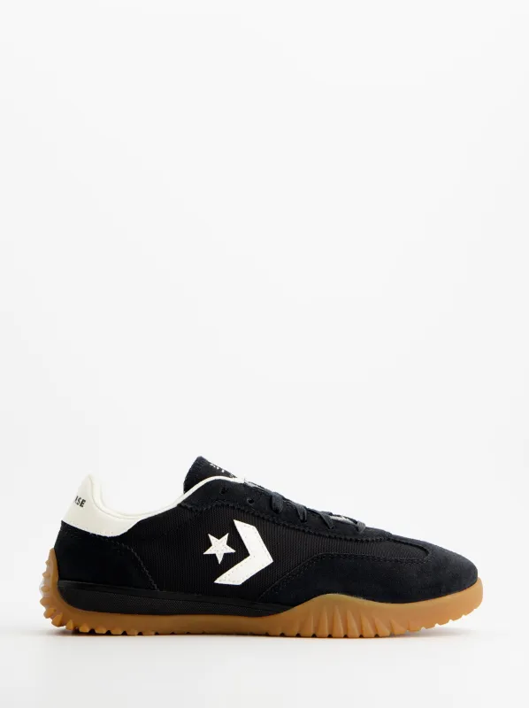 Black leather sneakers - Converse Run Star Trainer sold by Ulanka