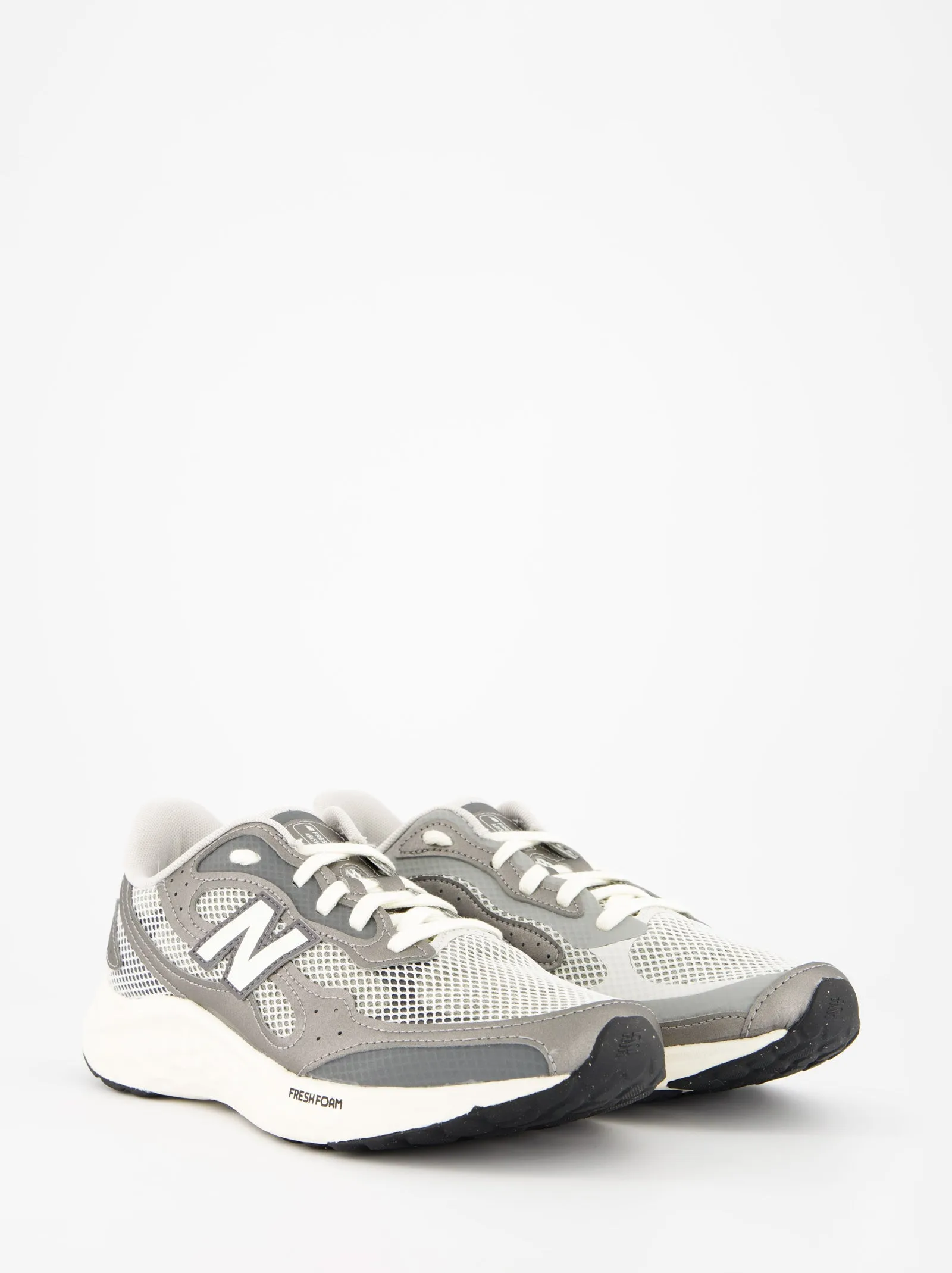 New Balance Arishi running shoes sold by Ulanka product image thumbnail 3