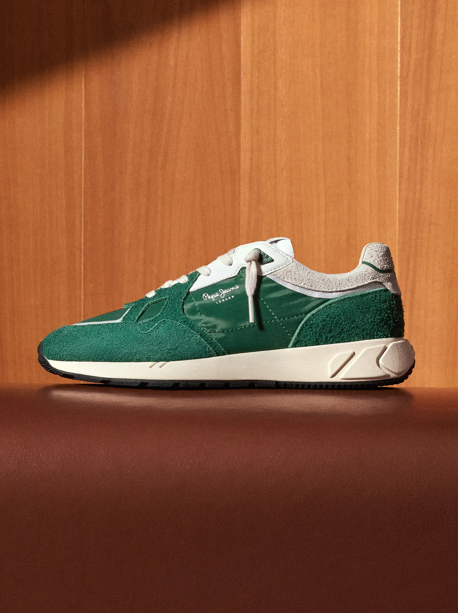 Pepe Jeans men's leather sneakers sold by Ulanka product image thumbnail 2