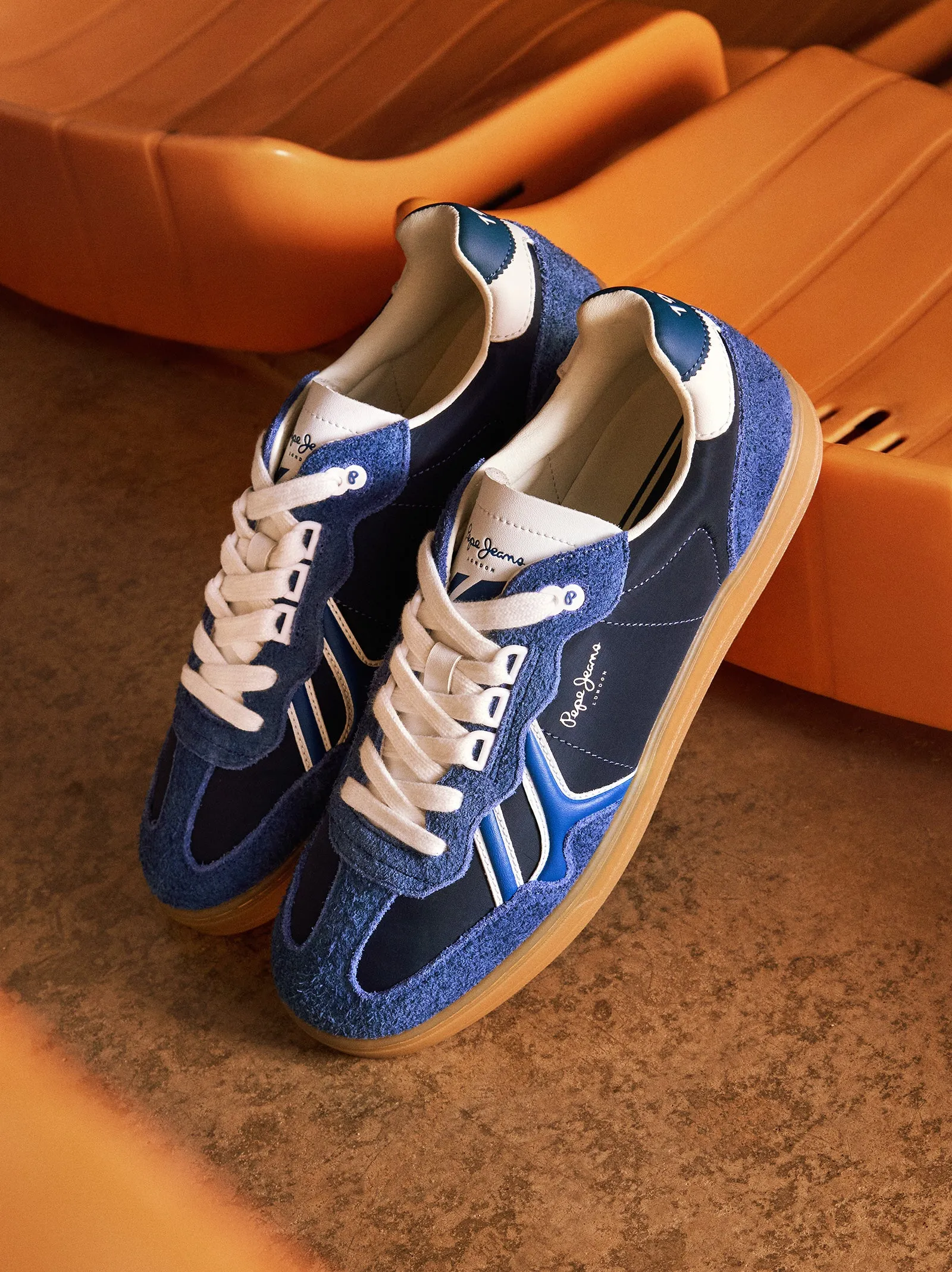 Pepe Jeans men's leather sneakers sold by Ulanka product image thumbnail 2