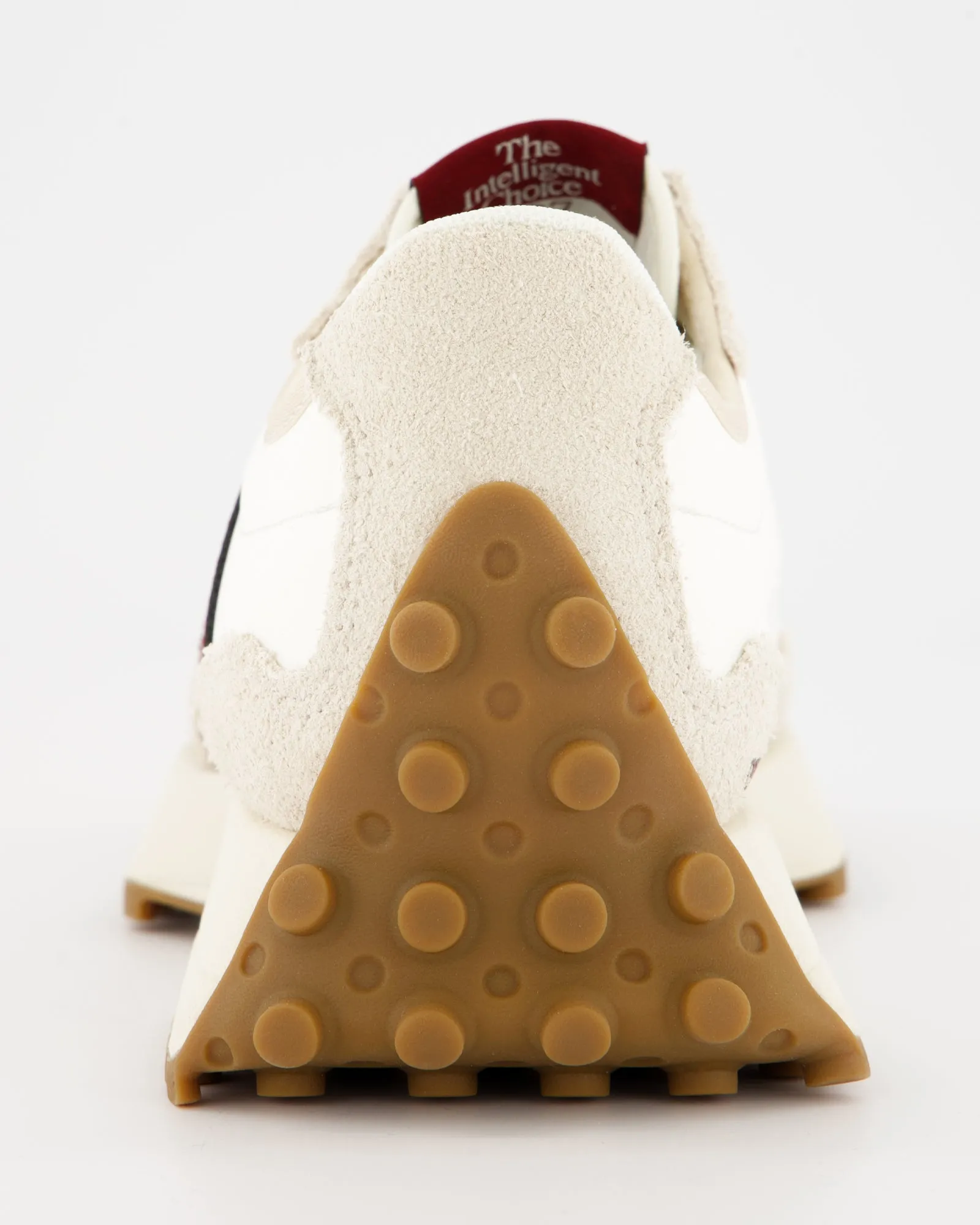 New Balance 327 - Sneakers sold by Ulanka product image thumbnail 4