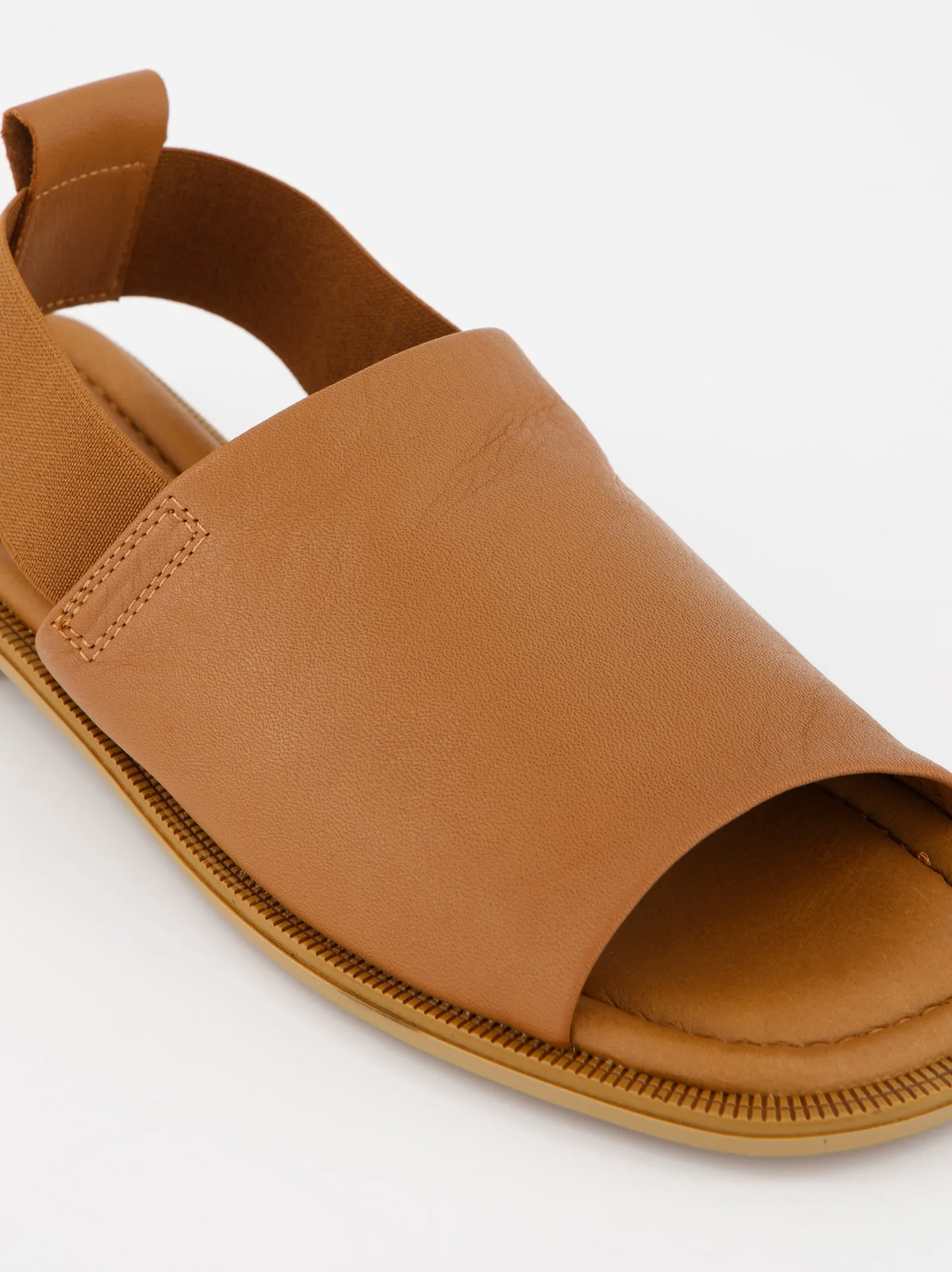 Ulanka Sandy flat leather sandals sold by Ulanka product image thumbnail 5