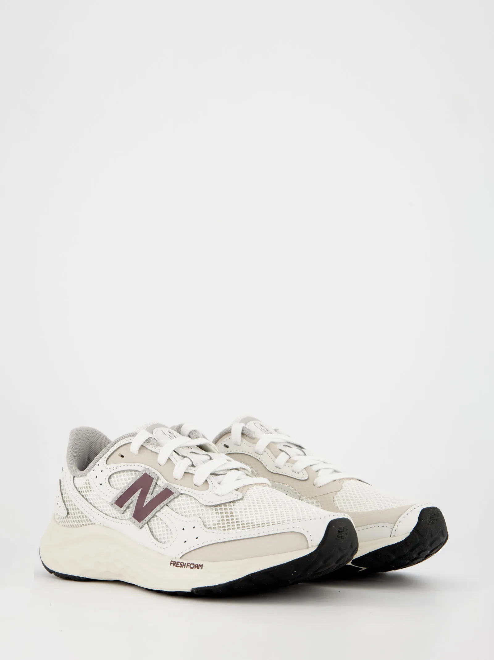New Balance Arishi - Men's Sneakers sold by Ulanka product image thumbnail 3