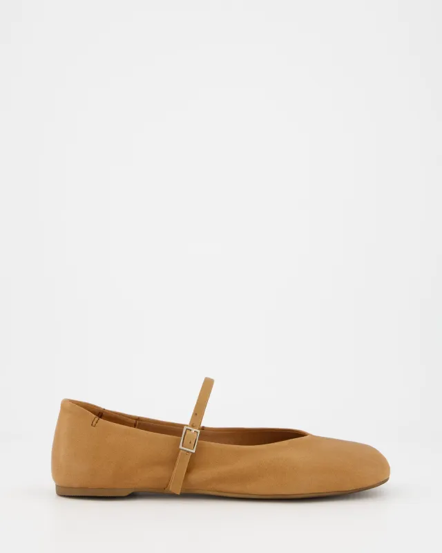Camel leather ballerinas - Benis sold by Ulanka
